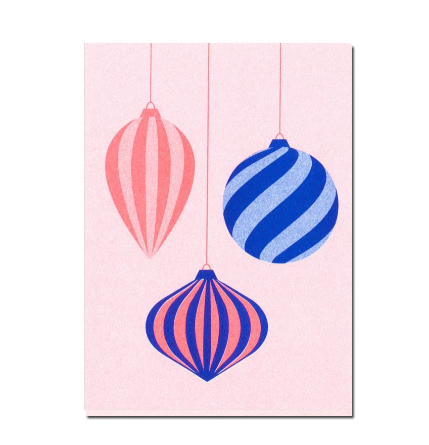 Herr und Frau Rio Postkarte XMAS Glaskugeln Blau, Risographie Postkarte Weihnachten