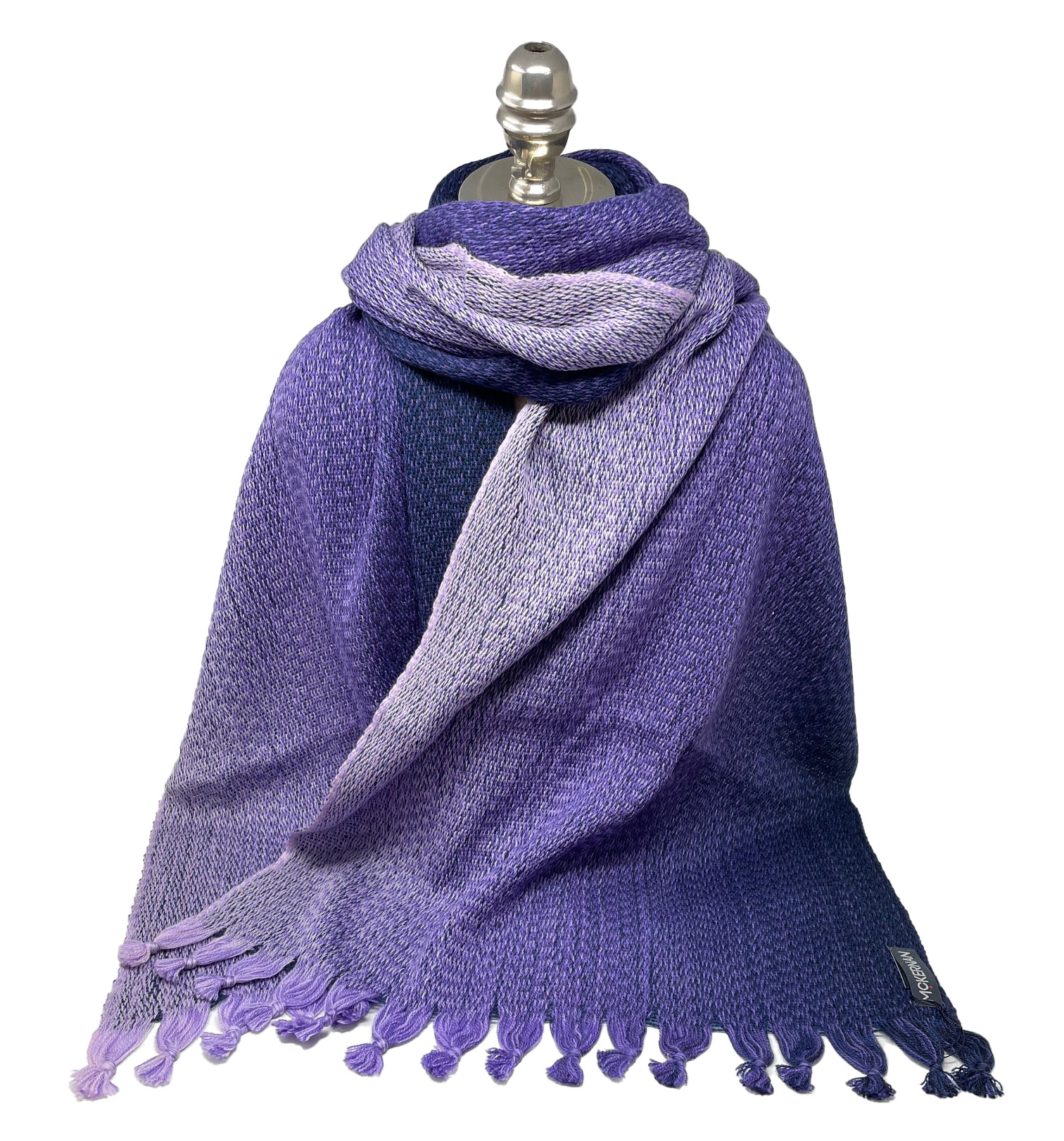 McKernan Schal "COSMO" AMETHYST,  ca. 48 x 230 cm , 100 % Wolle, Farbverlauf 