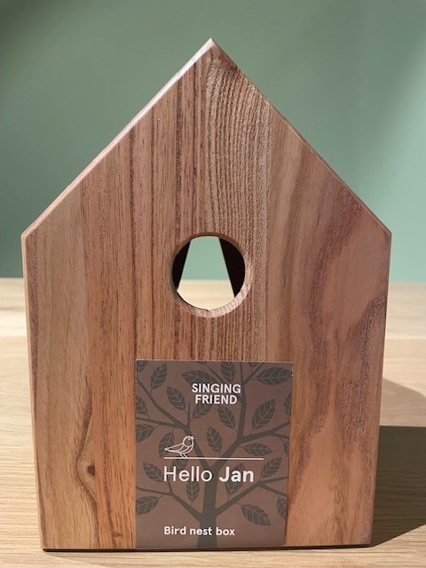 Vogelhaus Hallo Jan, pures Design
