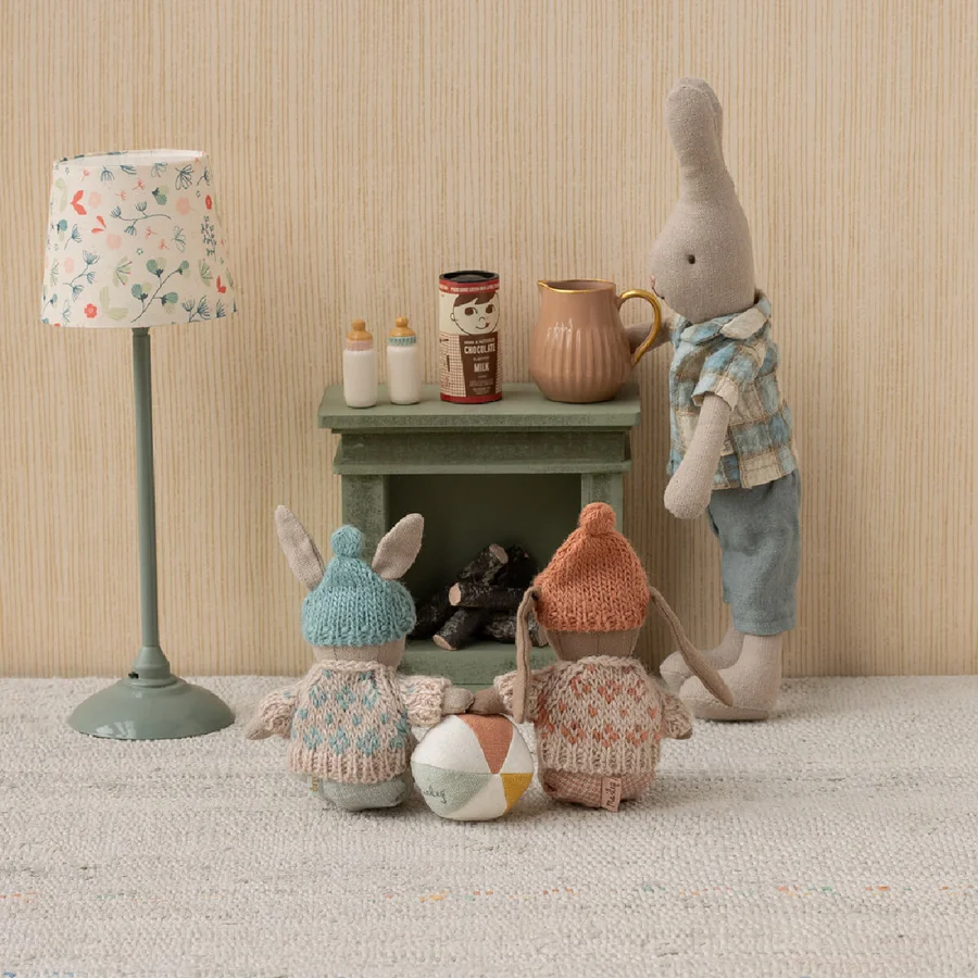 Maileg Winterhase, Micro - Braun - Rosa, ca.13,5 cm, super süß!