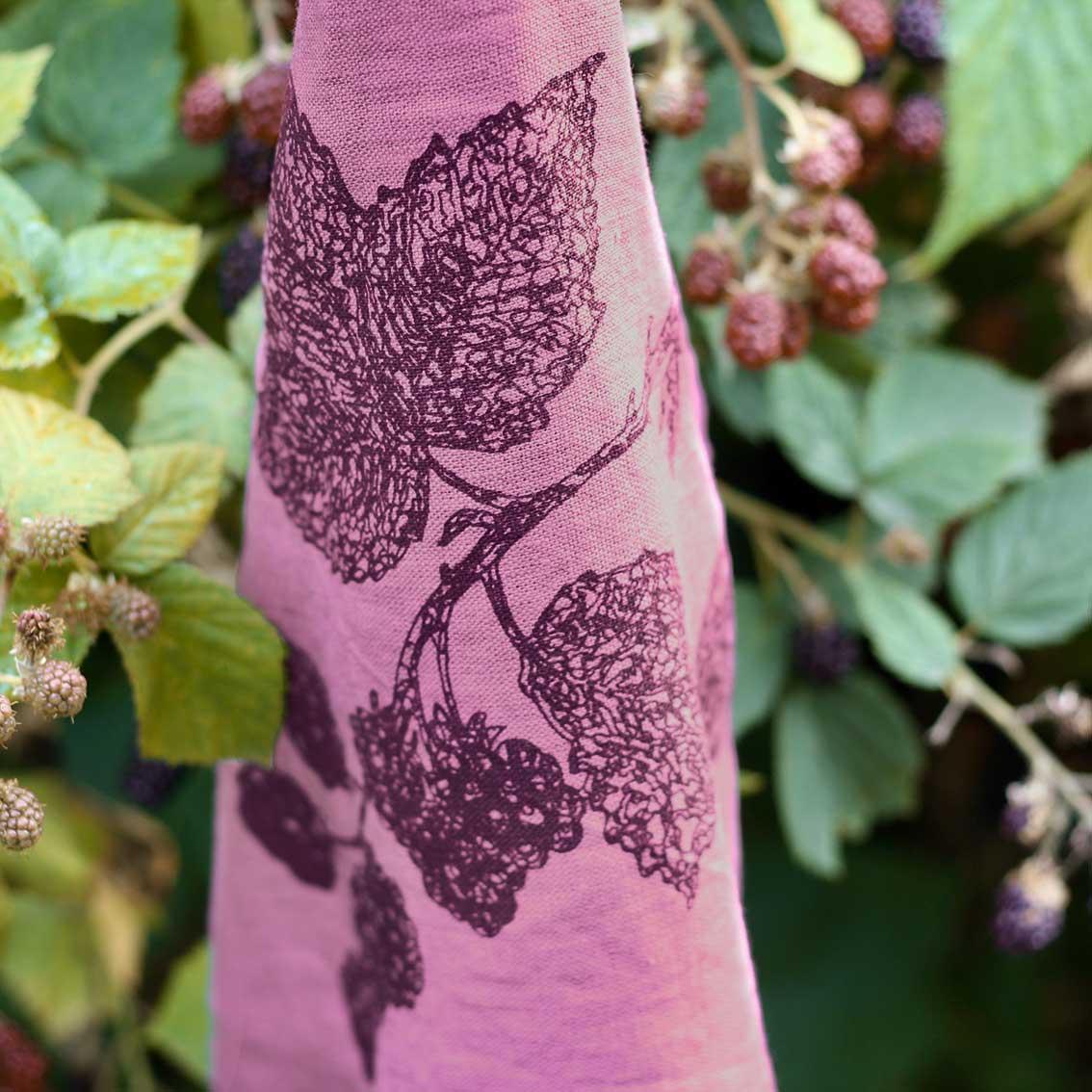 Frohstoff Geschirrtuch Leinen Erika Wild Berries, Brombeeren