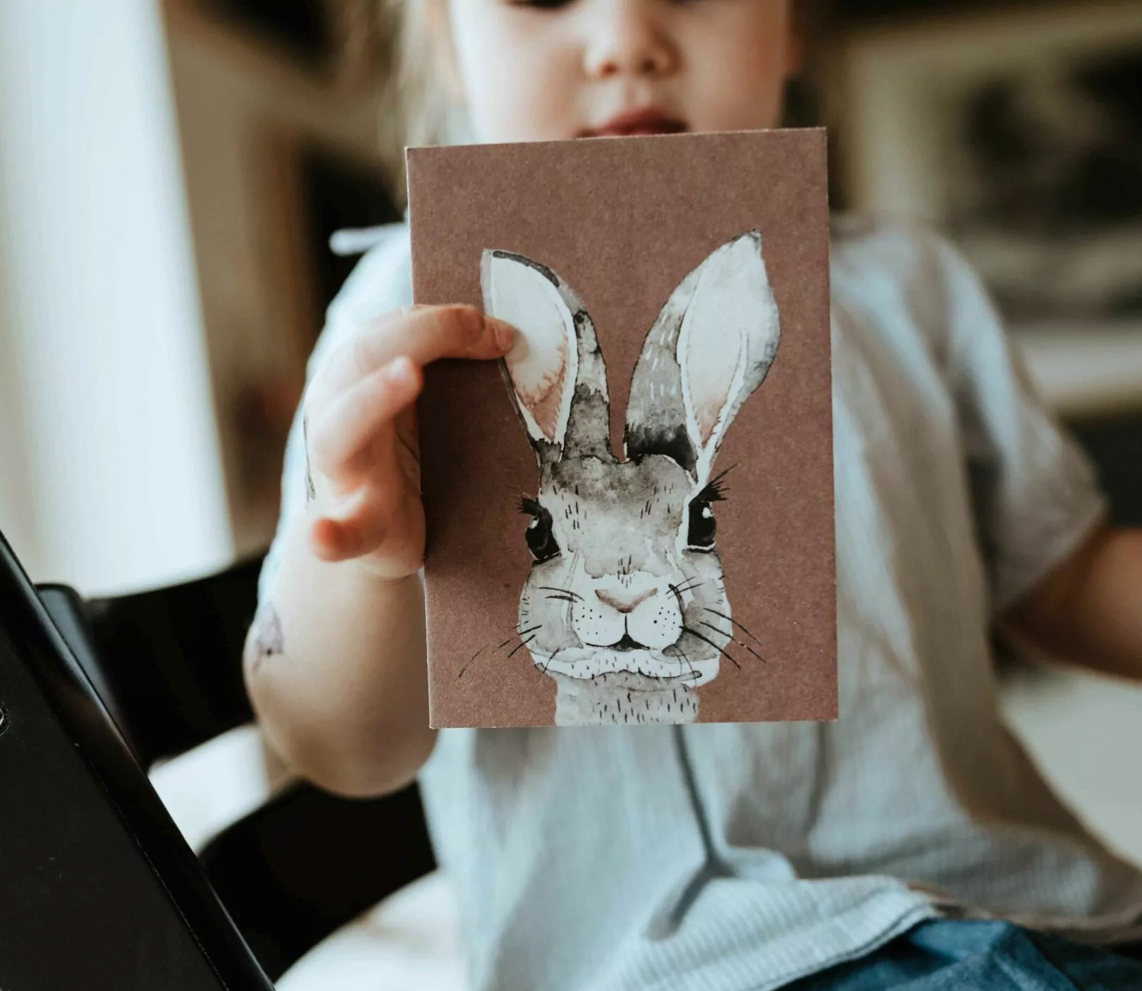 Postkarte Hasendame/Brauner Hase von NUUKK  