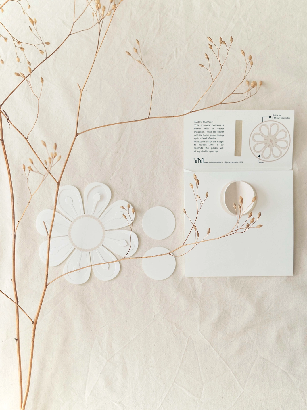 Jurianne Matter MAGISCHE Blume - weiß, Bastelset , Magic Flower white