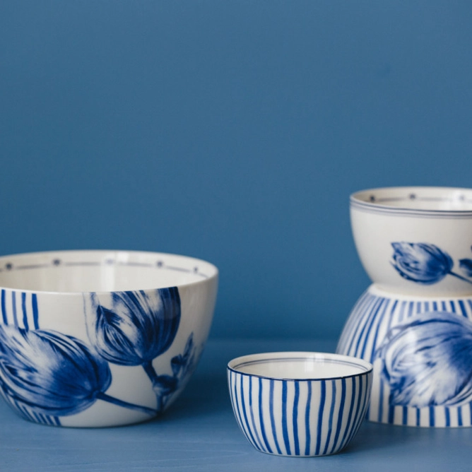 Dipschale mit Tulpenstreifen D. ca. 9,5 cm  von Heinen Delfts Blauw, Holland, Niederlande  