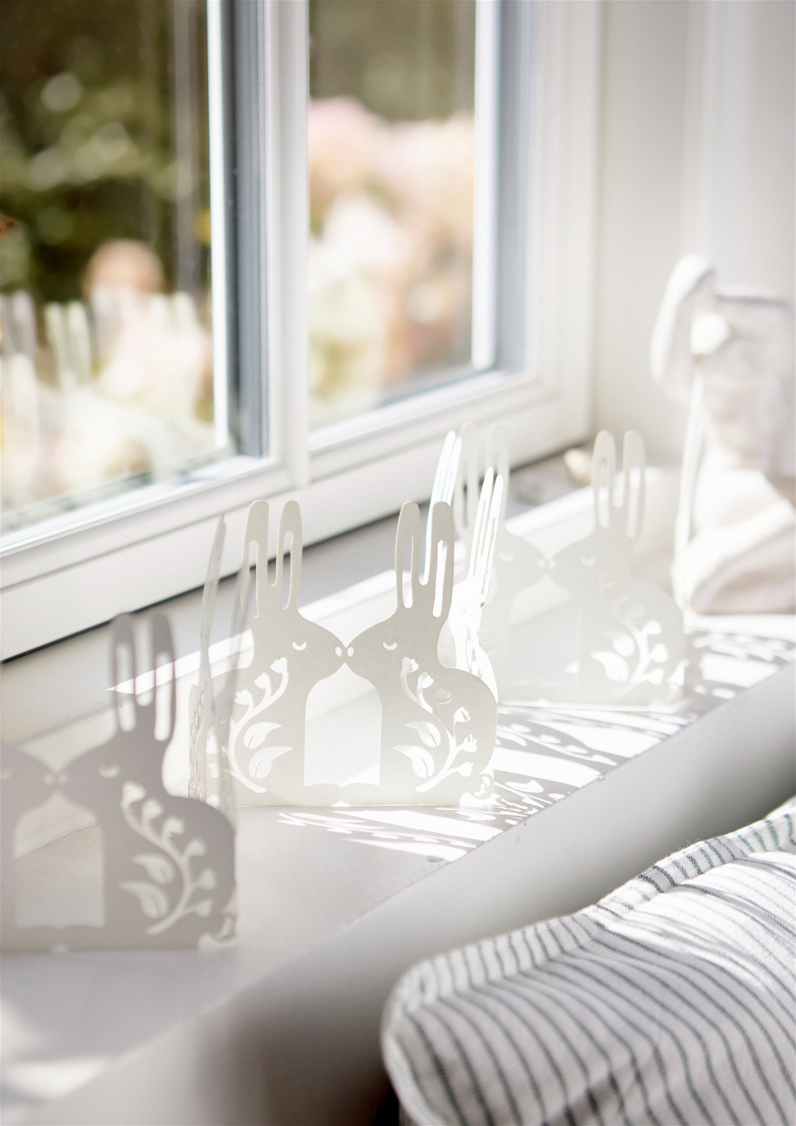 Bungalow Papier-Girlande Hühner, Table Garland Hen Off White, ca. 12 x 70 cm