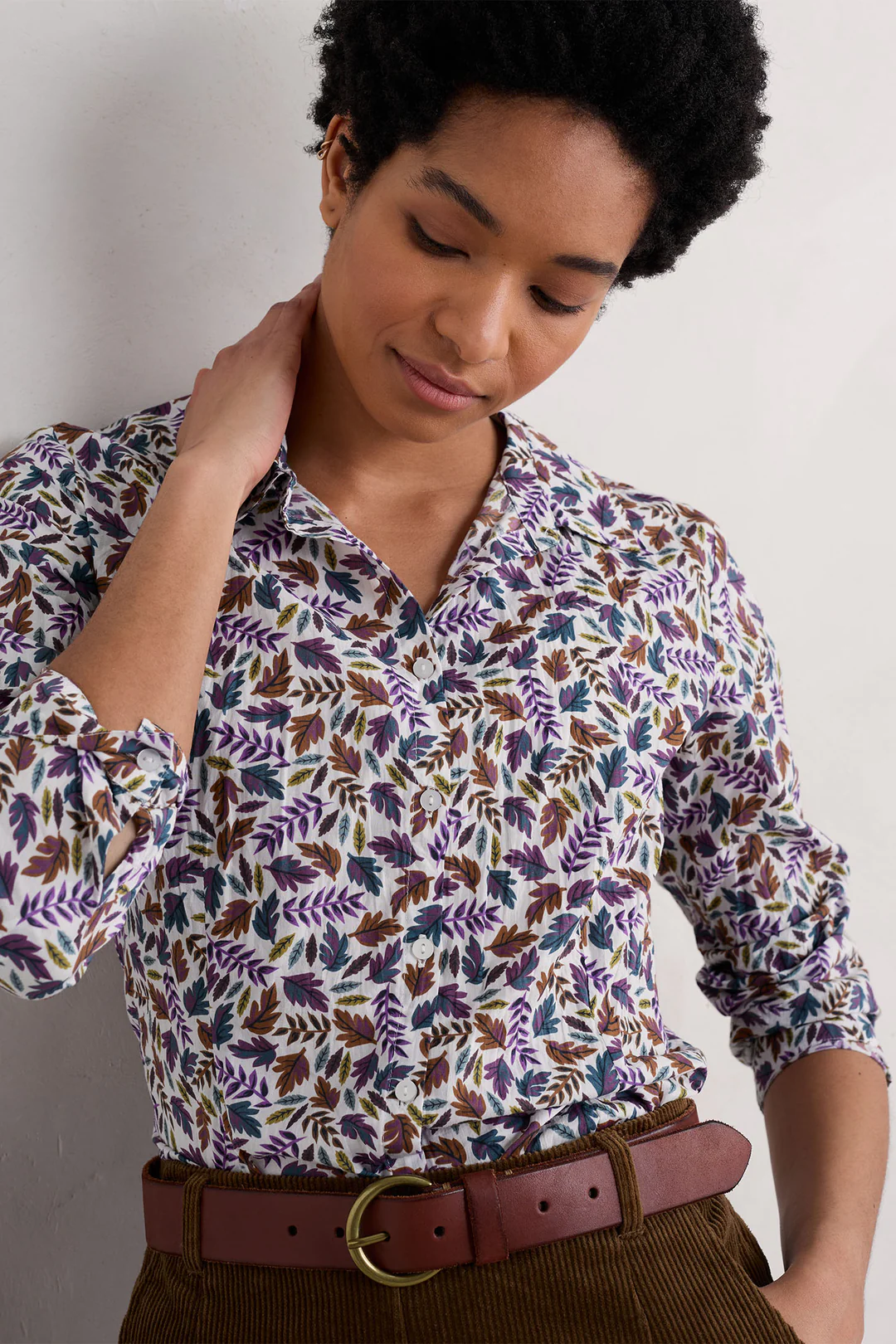 SEASALT CORNWALL Larissa Shirt-Sunlit Leaves Chalk