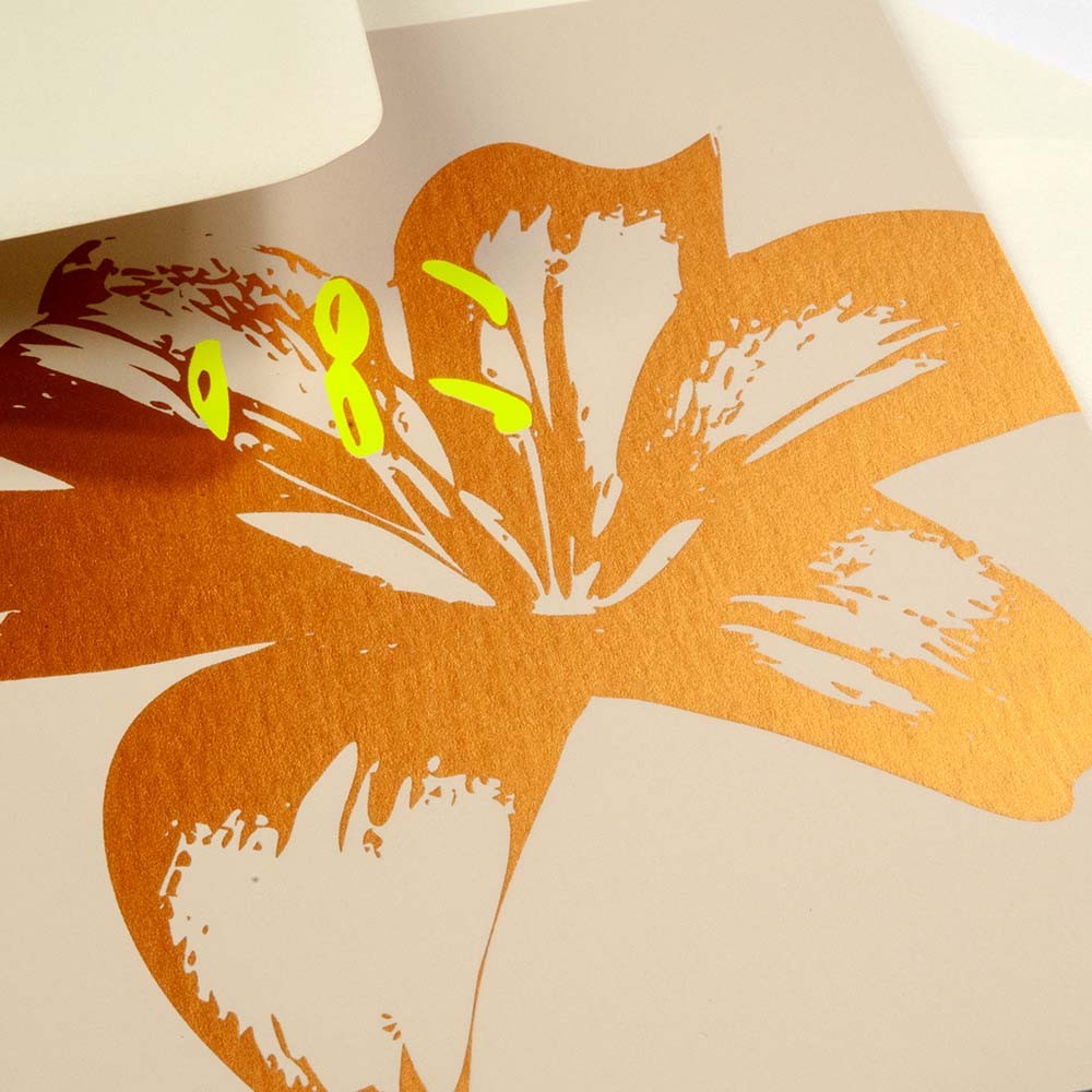 Grußkarte Lilie auf Pure Sand von Bethge  