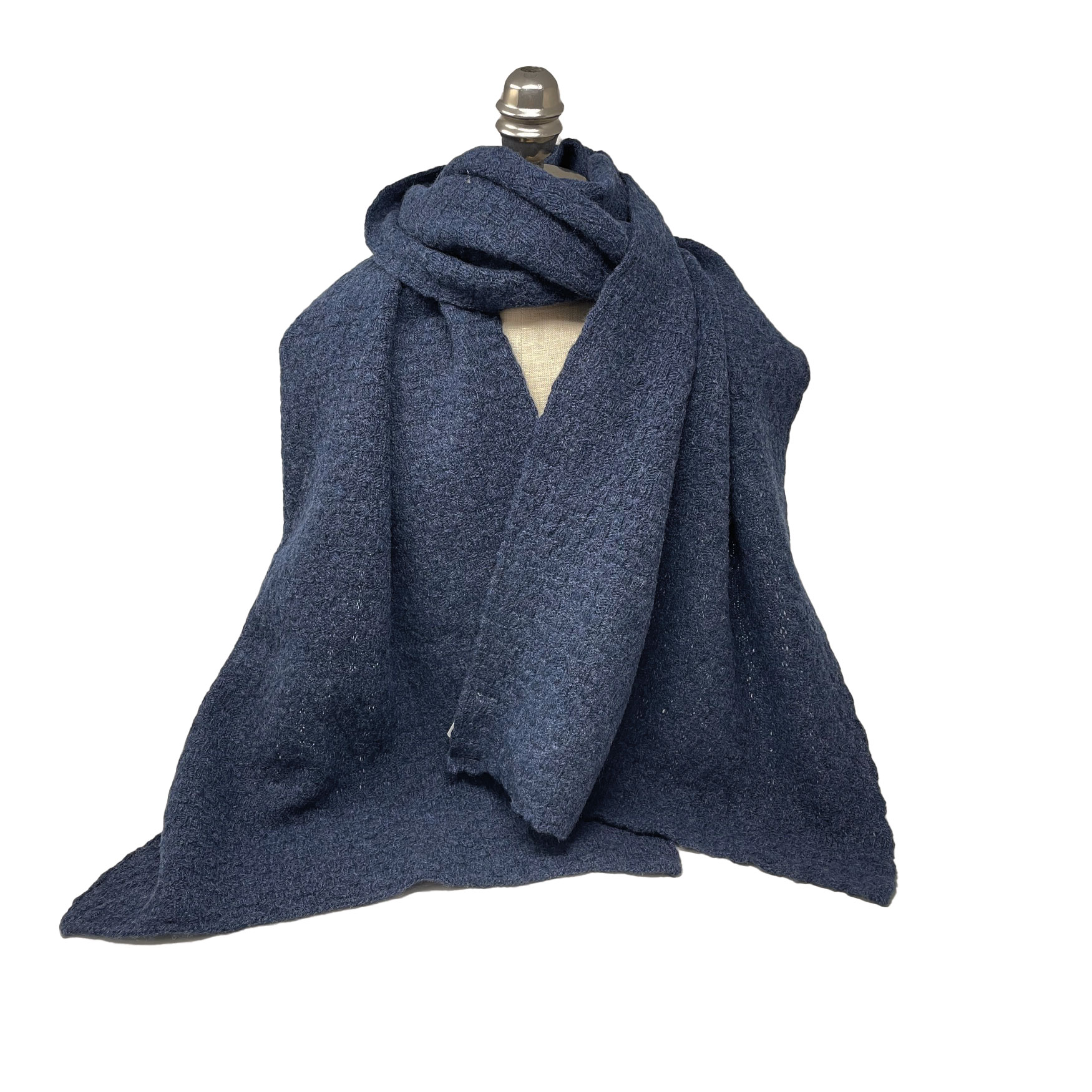 McKernan Schal "TUCKER" DEEP OCEAN,   ca. 38 x 185cm , 100 % Wolle  