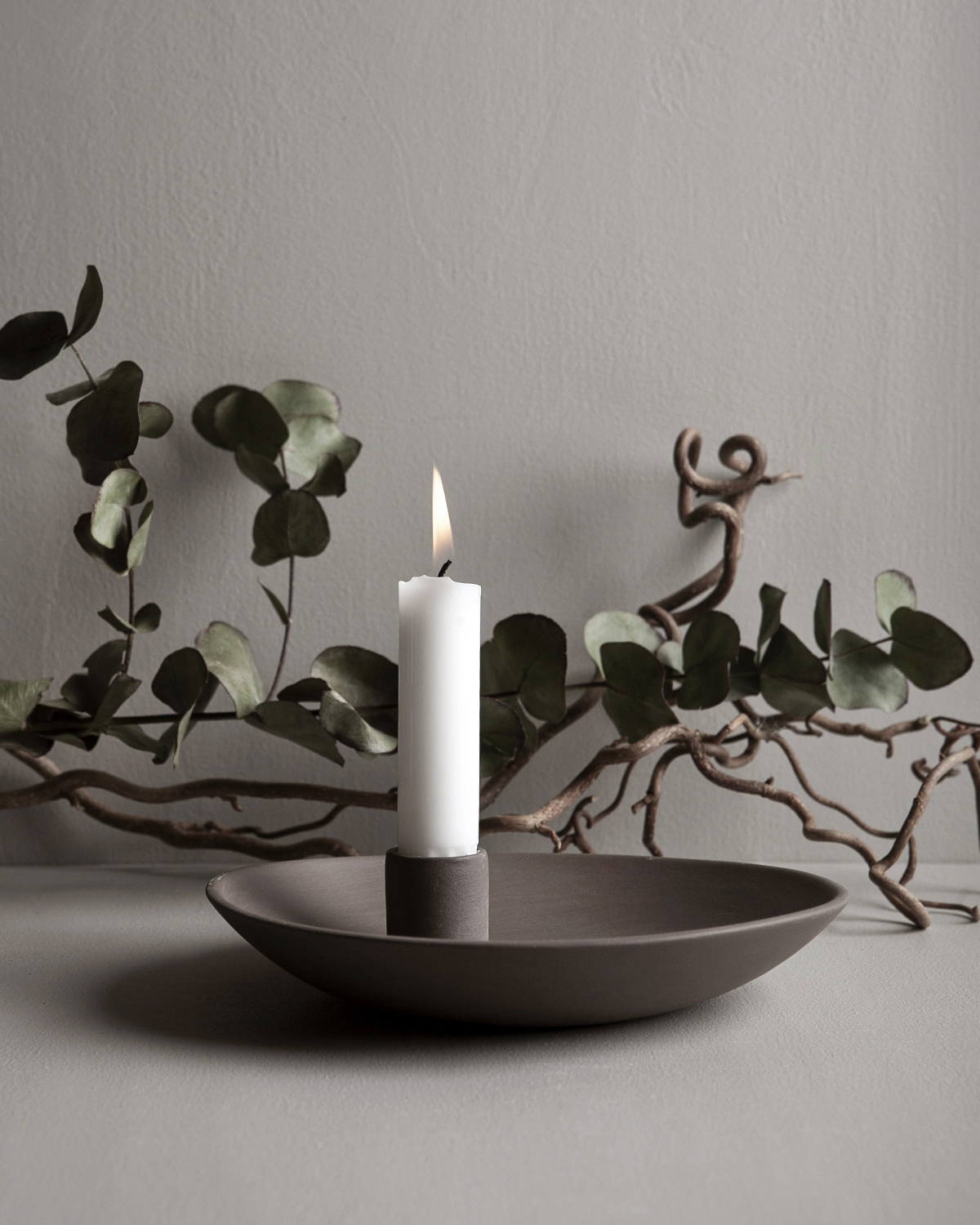 Storefactory EKBY Kerzenhalter, Large brown candlestick, D. ca. 18 × 18 × 4 cm Storefactory EKBY Kerzenhalter, Large brown candlestick, D. ca. 18 × 18 × 4 cm