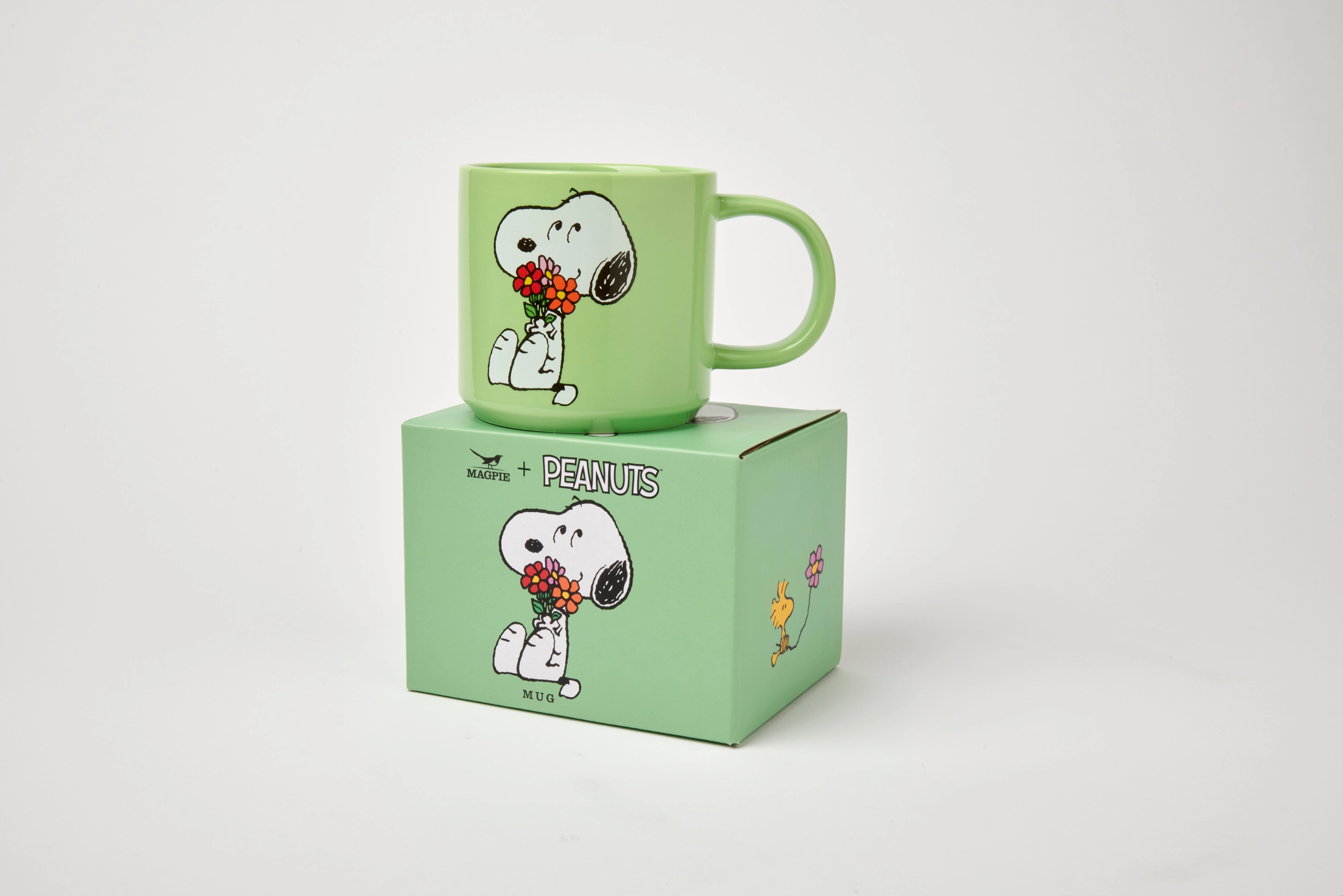 The Peanuts Becher "POSY", Snoopy & Woodstock with Flowers Tasse, ca. 330 ml  , Grün