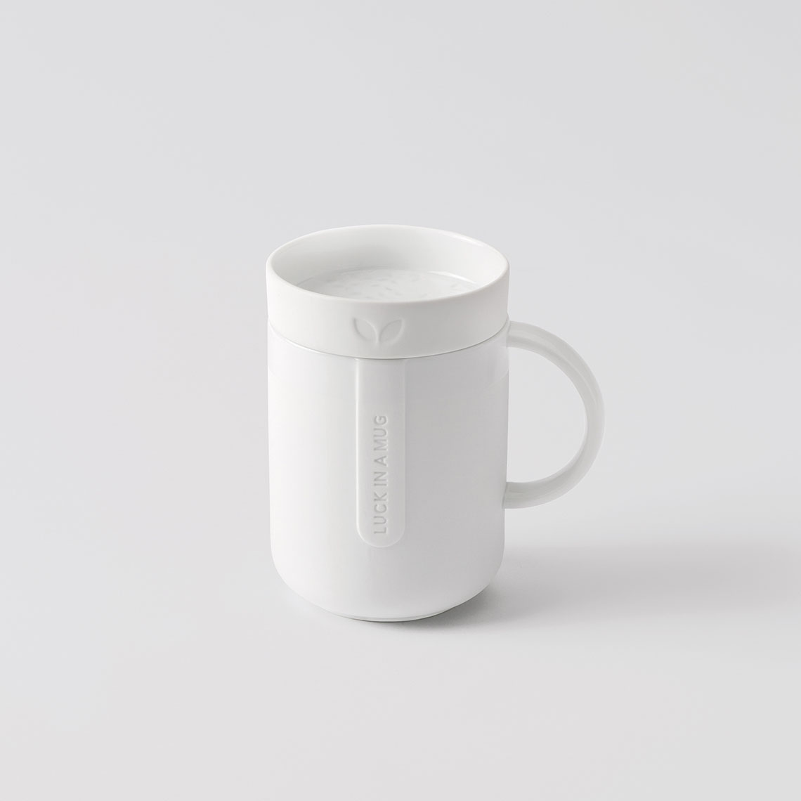Cozy Time Tasse mit Deckel " Luck in a mug" von Räder  Teetasse mit Deckel