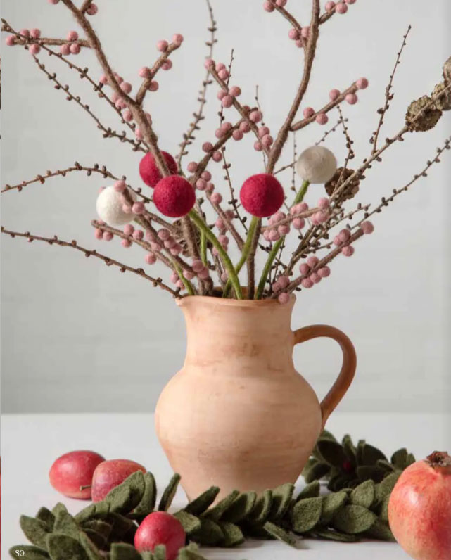 Gry & Sif Zweig mit Rosa Beeren aus Filz, Branch w/Rouge Berries, ca. 60 cm