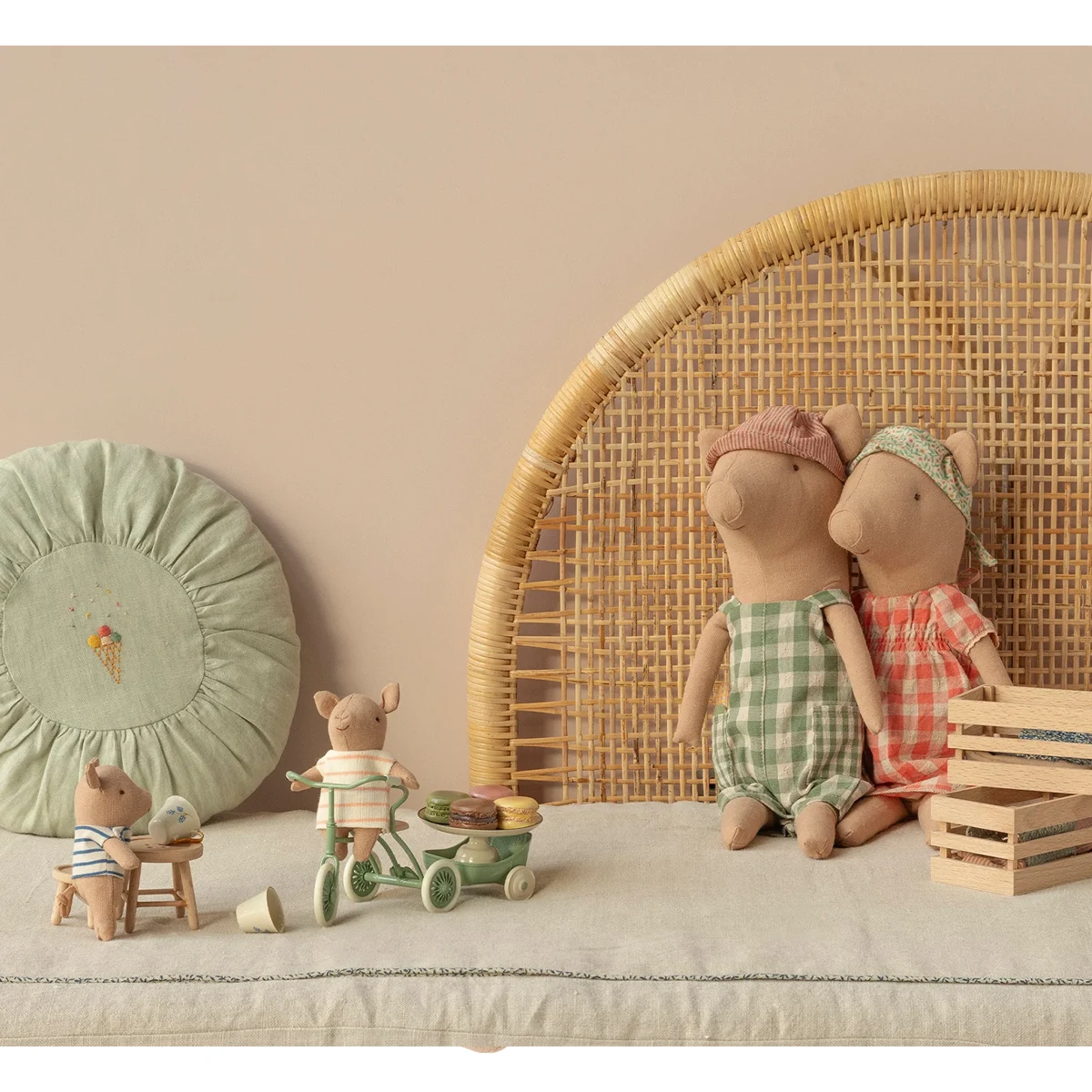 % Maileg Kleines Schwein, Baby in Box - Mädchen