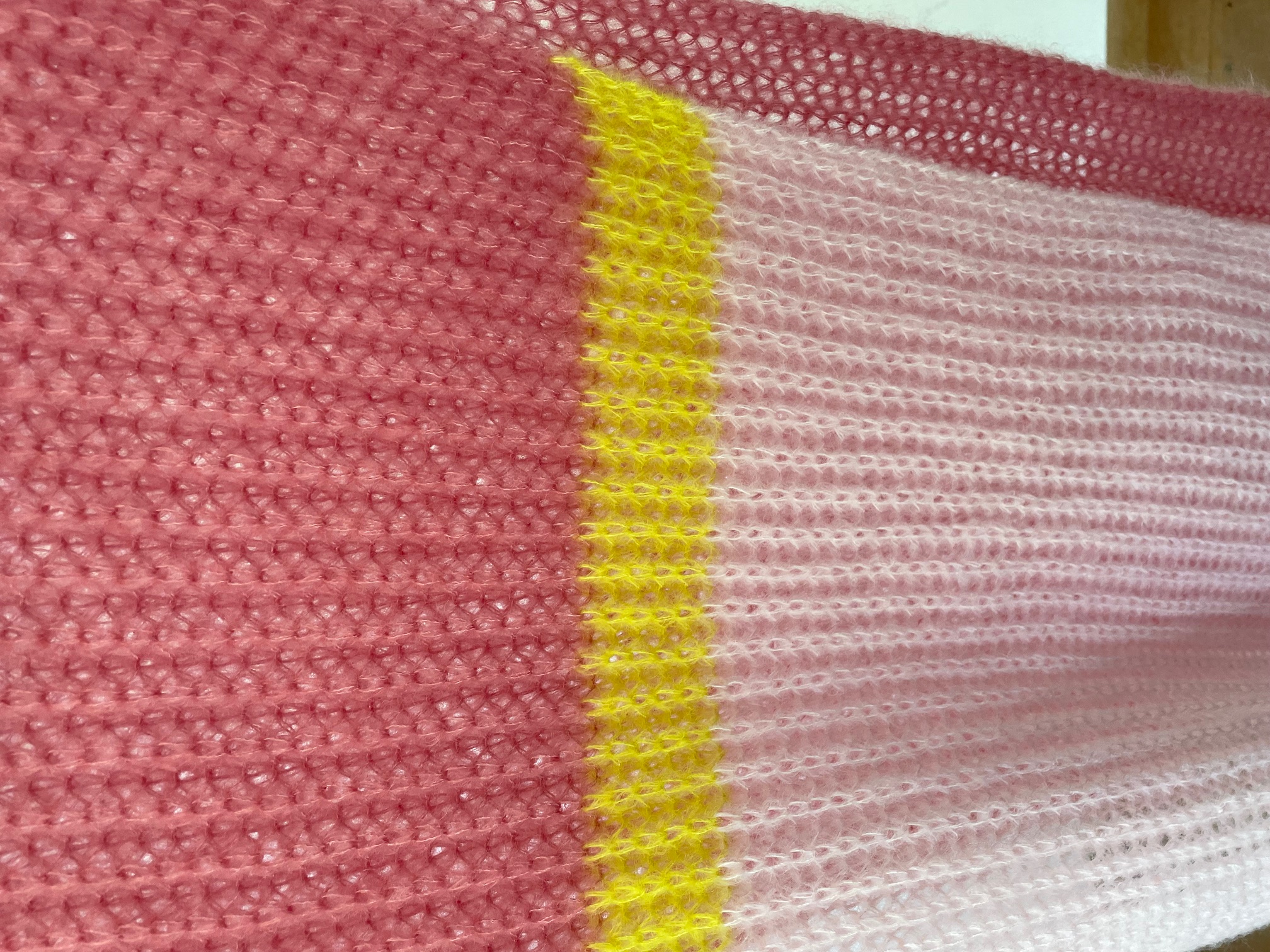 filAMORI Patentschal Colorblock 2 Marrone-Violetto, Streifen Koralle, Mohair/Seide, ca. 40 x 200 cm  