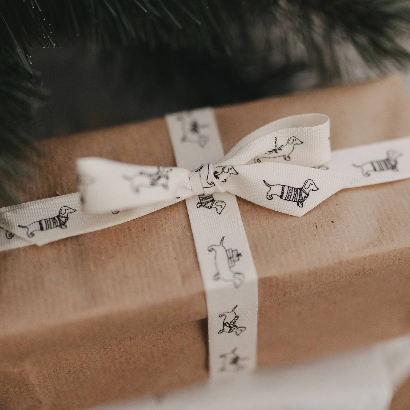 Eulenschnitt Geschenkband 5m Weihnachtsdackel