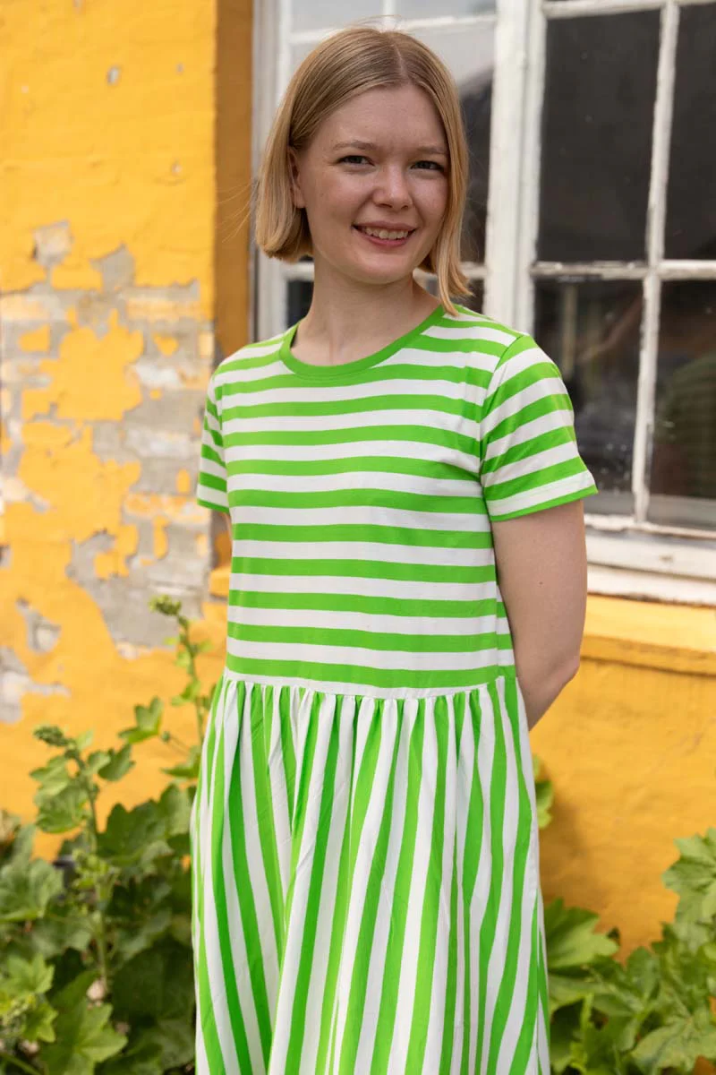 % Danefae Danebasic Kroeyer Dress Bright Green/Chalk, Kleid Streifen %