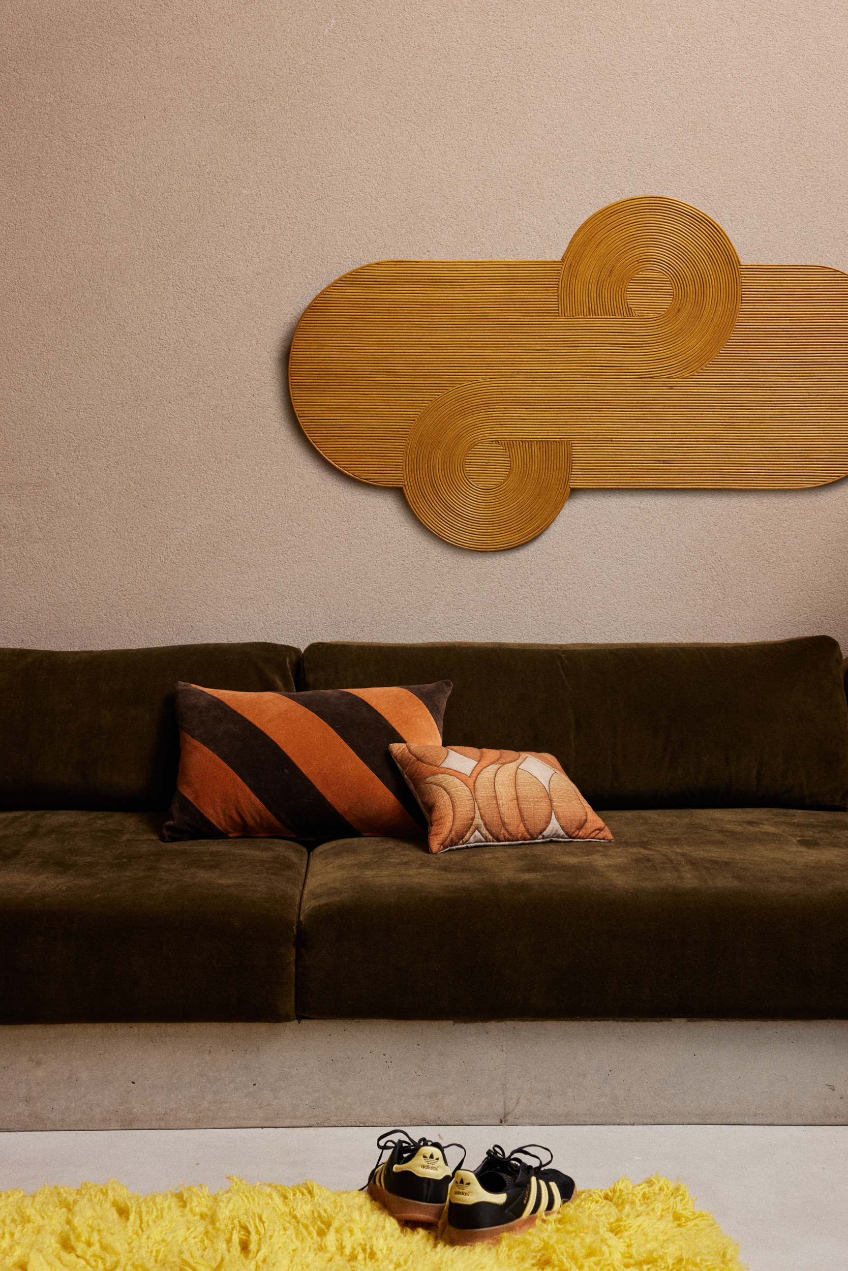 % HKliving Kissen Velvet gestreift , September, 40x60 cm, Samtoptik, braun