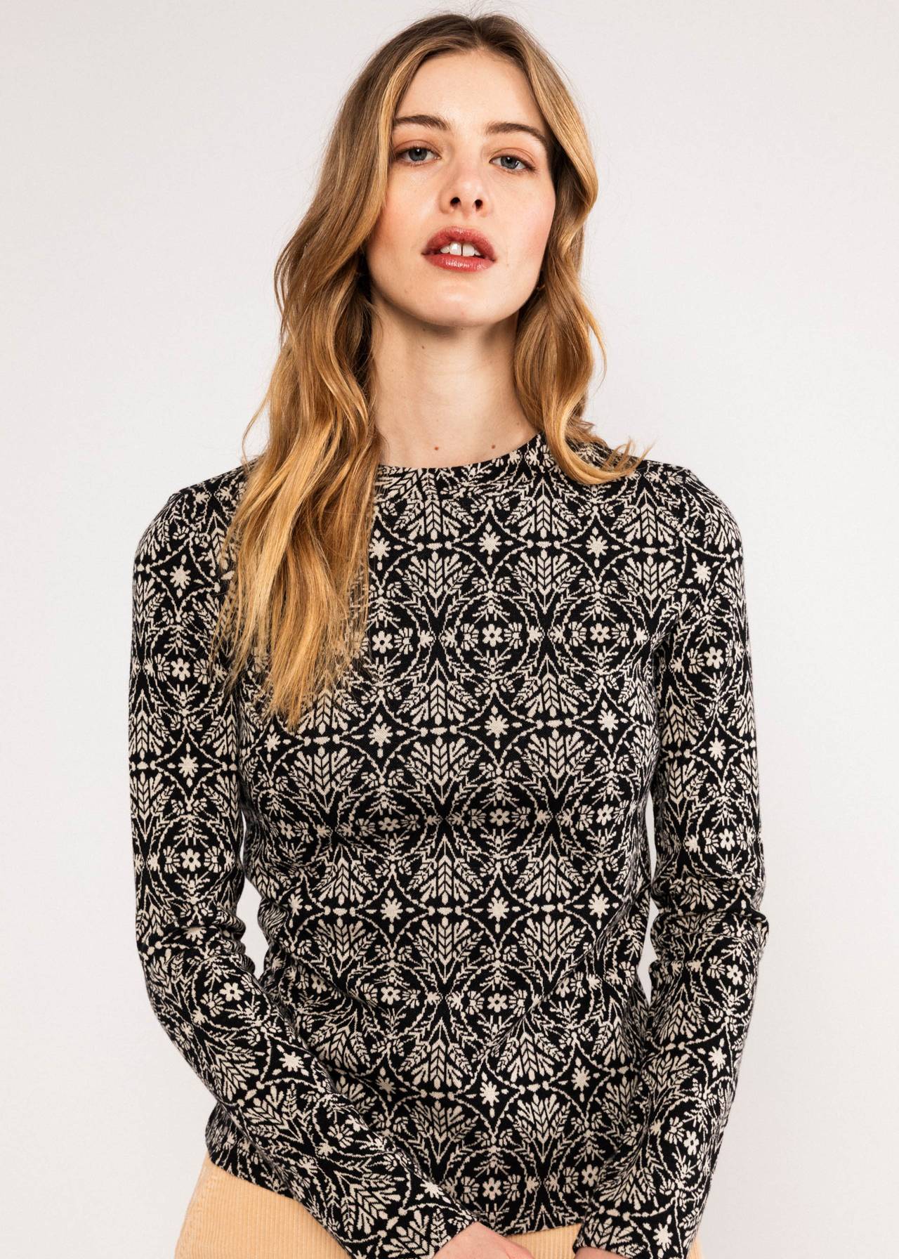 Blutsgeschwister Strickoberteil Safe and Warm Turtle black harvest thanks