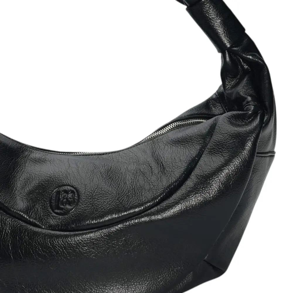 LOT83 Umhängetasche Manon 06 schwarz