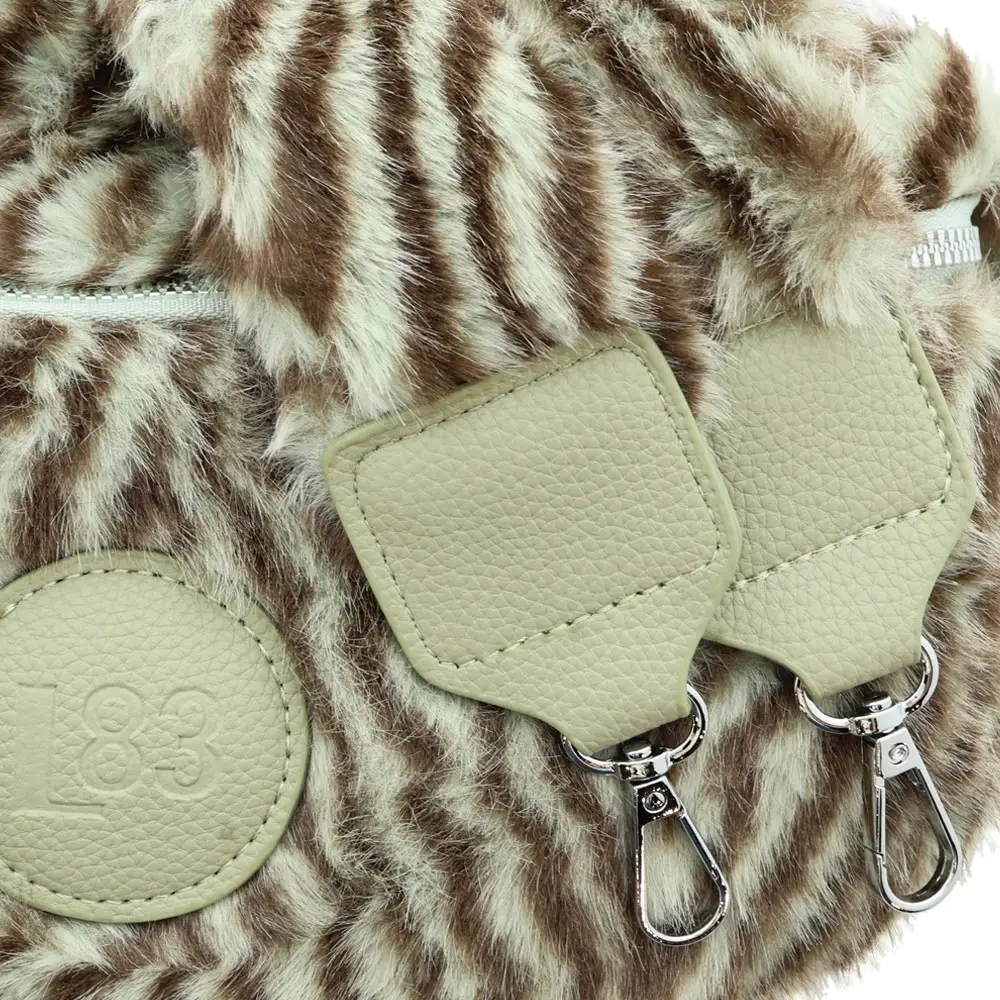 LOT83 Tasche Robin Zebra 02, Crossbody