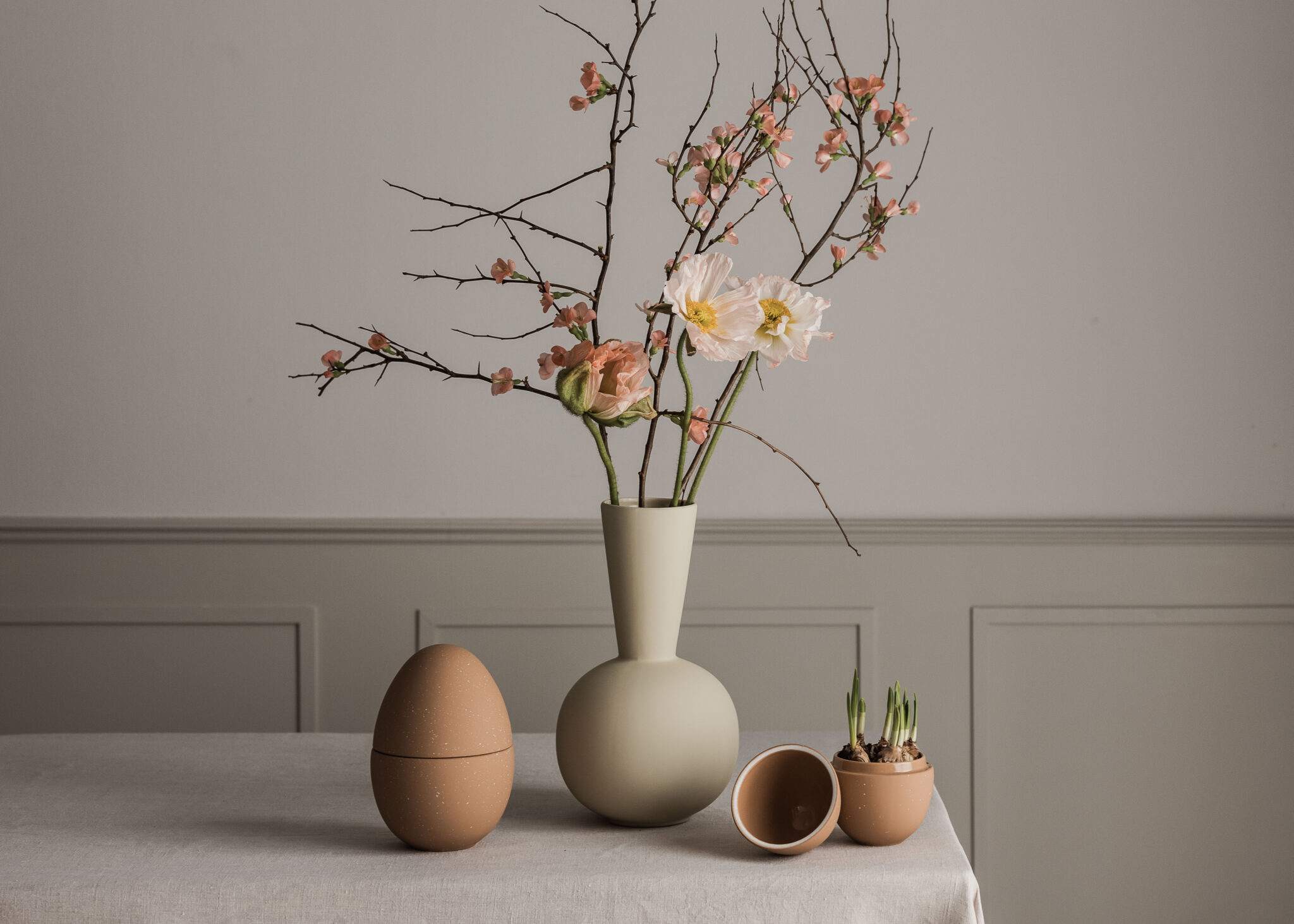 COOEE Design Bonbonniere Sand / Shell Ei, Höhe ca. 18 cm, Dose 