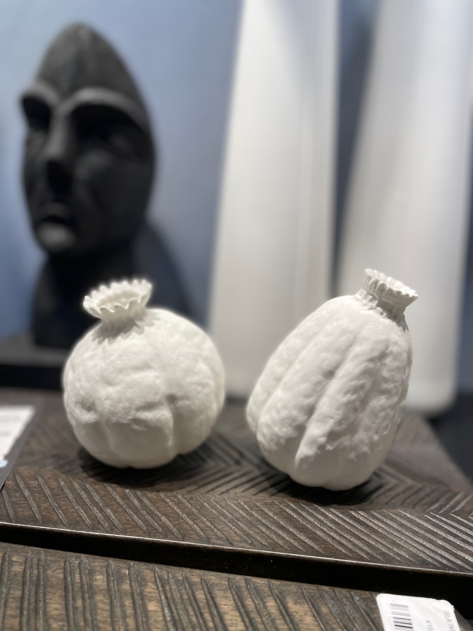 KLATT OBJECTS FRUCTUS PAPAVER Vase , runde Form, D. ca. 8 cm, auf dem Bild rechts, pro Stück