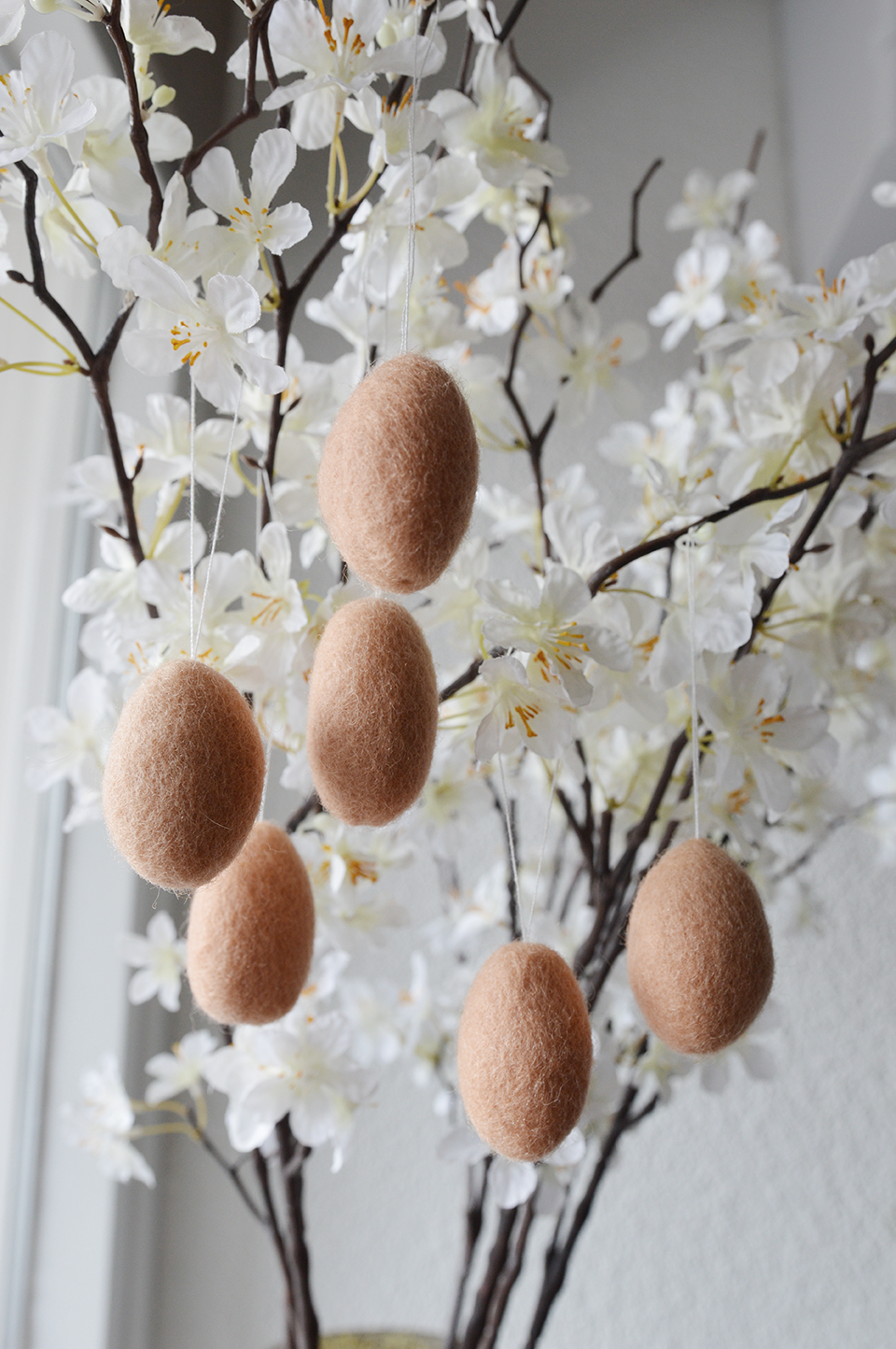 Ei-Anhänger Filz PEACH, ca. 4 cm , pro Stück   