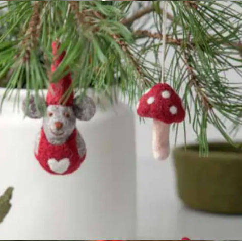 Gry & Sif  Fliegenpilze 3er Set aus Filz zum Hängen , ca. 7 cm , Natural Mushrooms Red - Set of 3