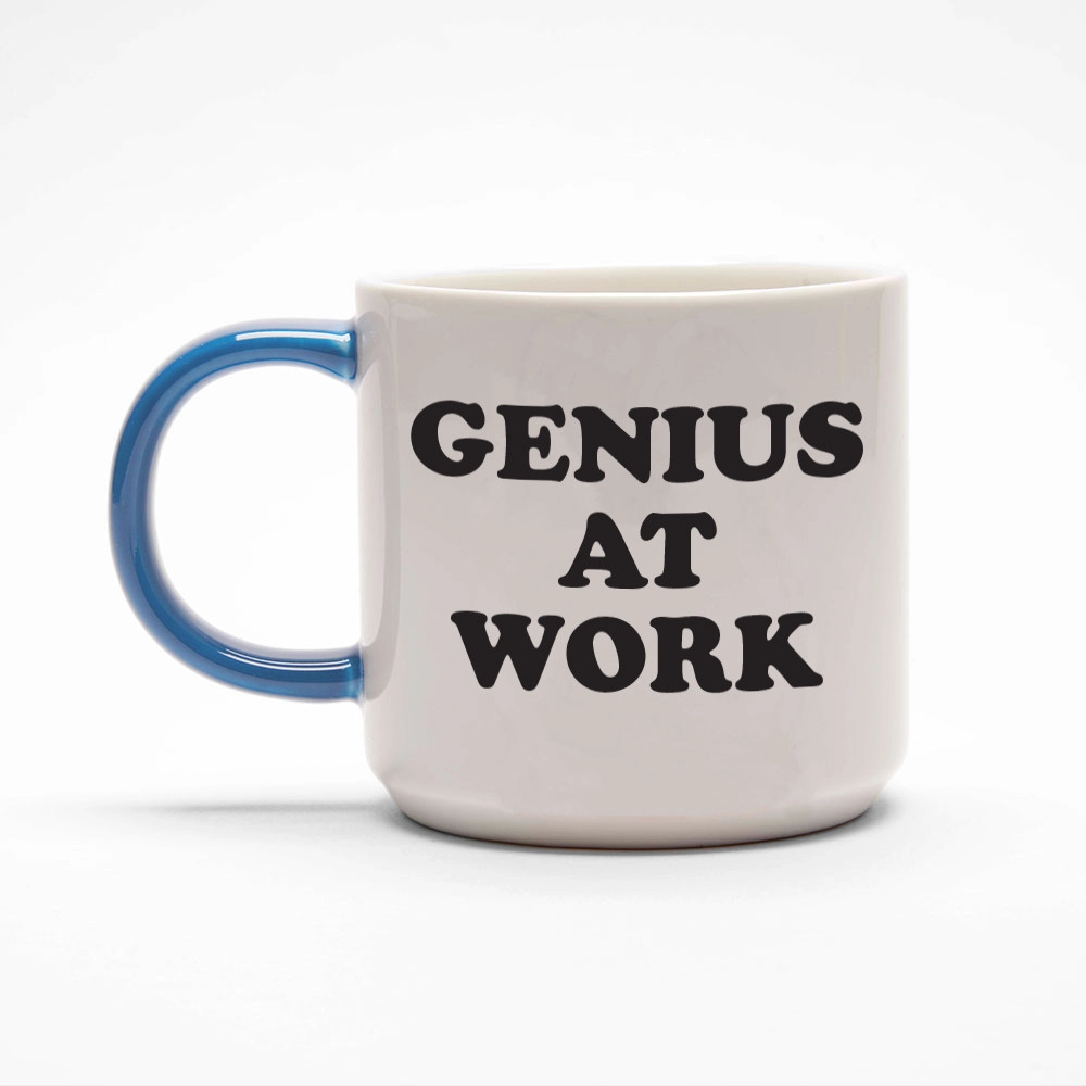 The Peanuts Becher " Genius at work", Snoopy  mit Schreibmaschine, Tasse, ca. 330 ml