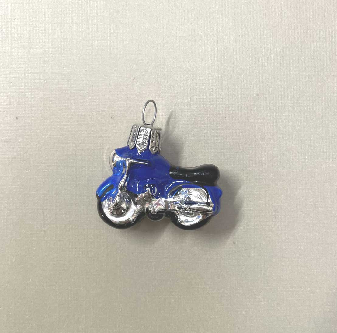 Mini Motorrad blau,  Weihnachtsanhänger, ca. 3,8 cm