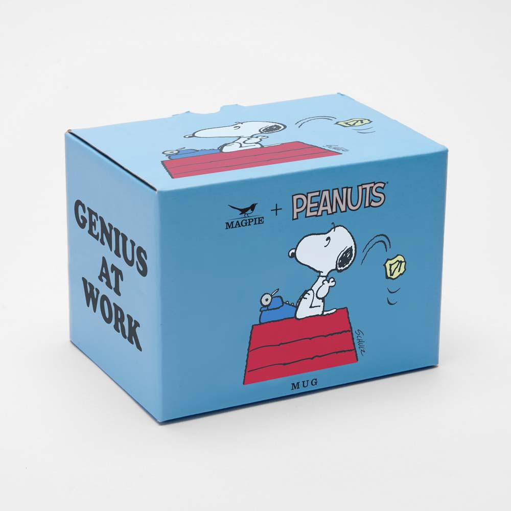 The Peanuts Becher " Genius at work", Snoopy  mit Schreibmaschine, Tasse, ca. 330 ml