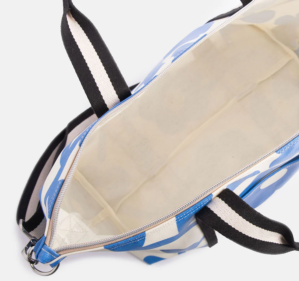 Caroline Gardner Blue Mono Flower Weekend Bag