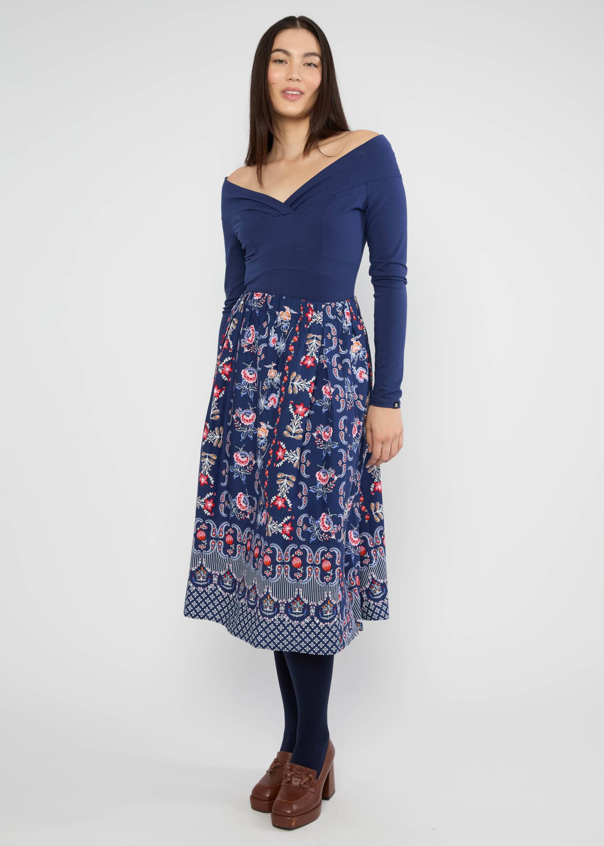 Blutsgeschwister Midirock Swing Around the Clock - frisian porcelain