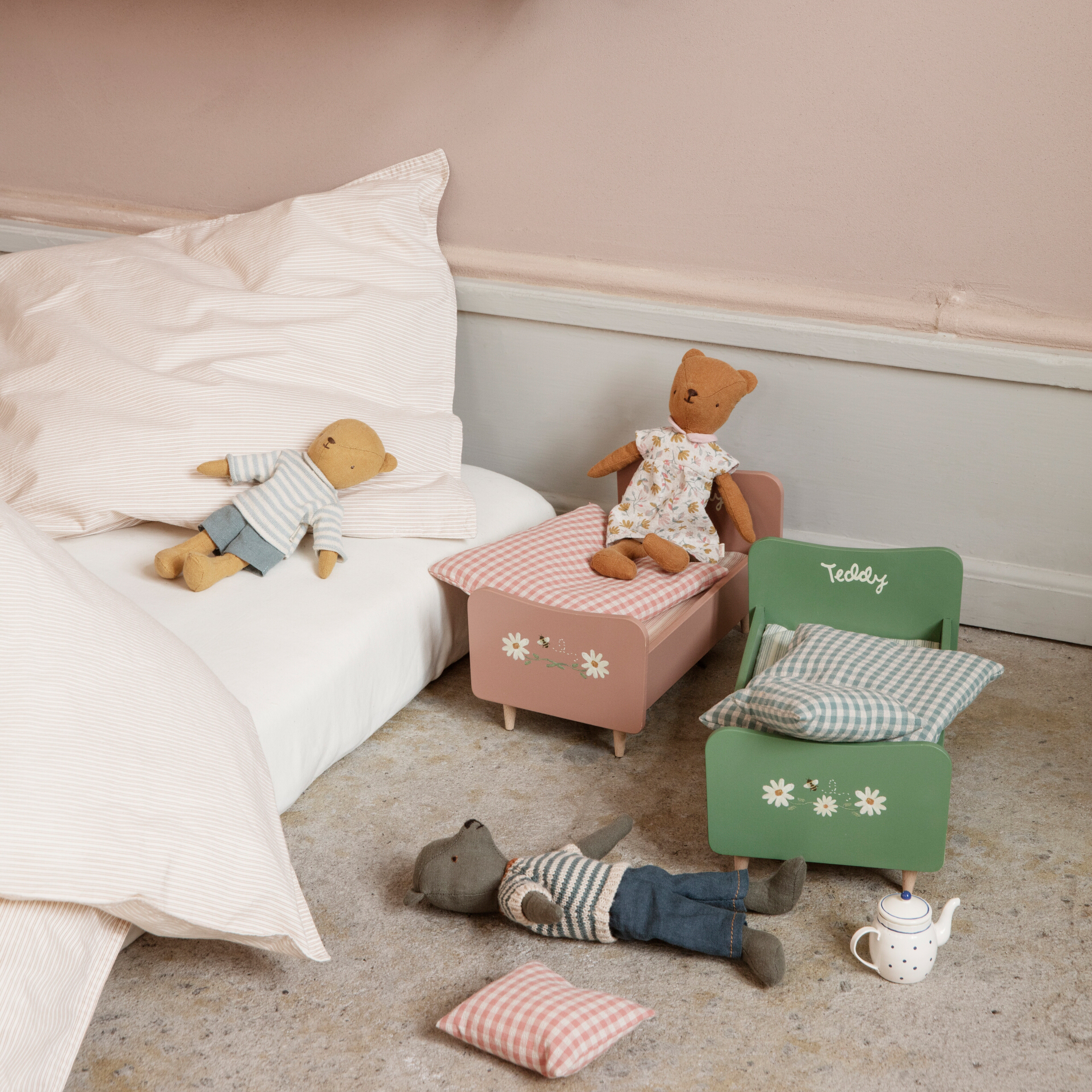 % Maileg Kleid "Blumen" für Teddy-Mama (Rosa) 