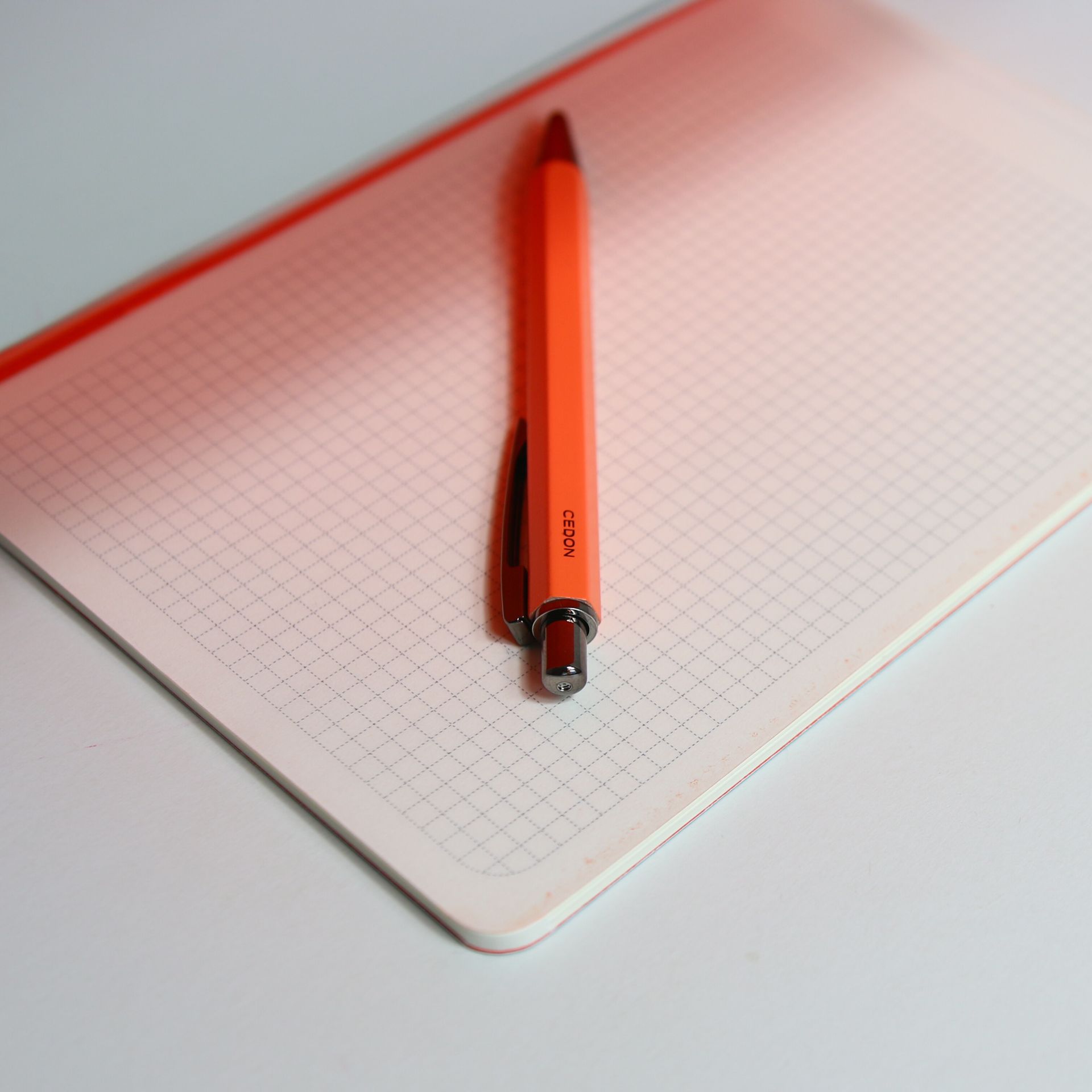 Kugelschreiber neon orange von Cedon  