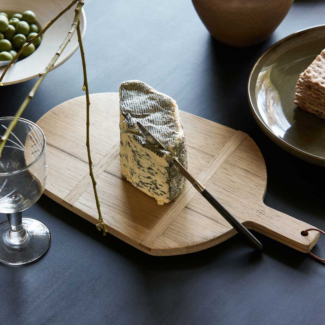 Schneidebrett " Eichel", Carve, Natur von House Doctor, l: 44 cm, w: 25 cm, h: 1.5 cm