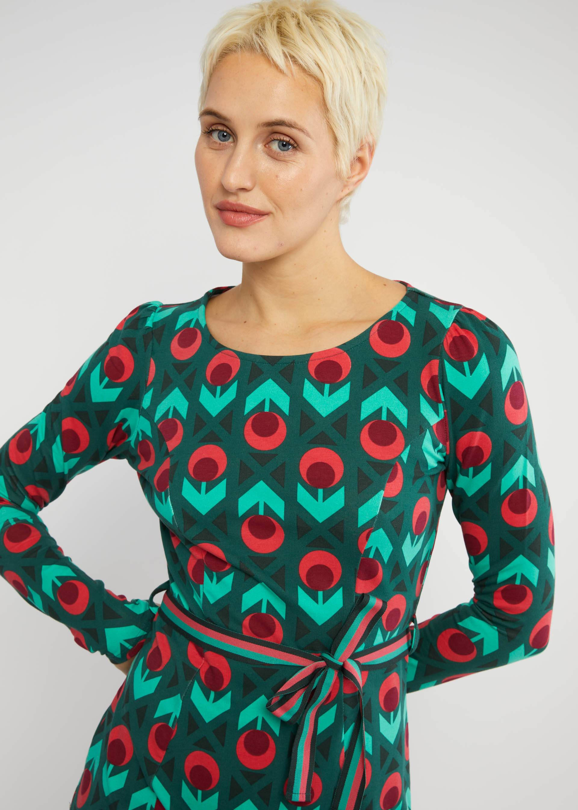 % Blutsgeschwister Sweatkleid Très charmeuse, Muster: top of the mountain %