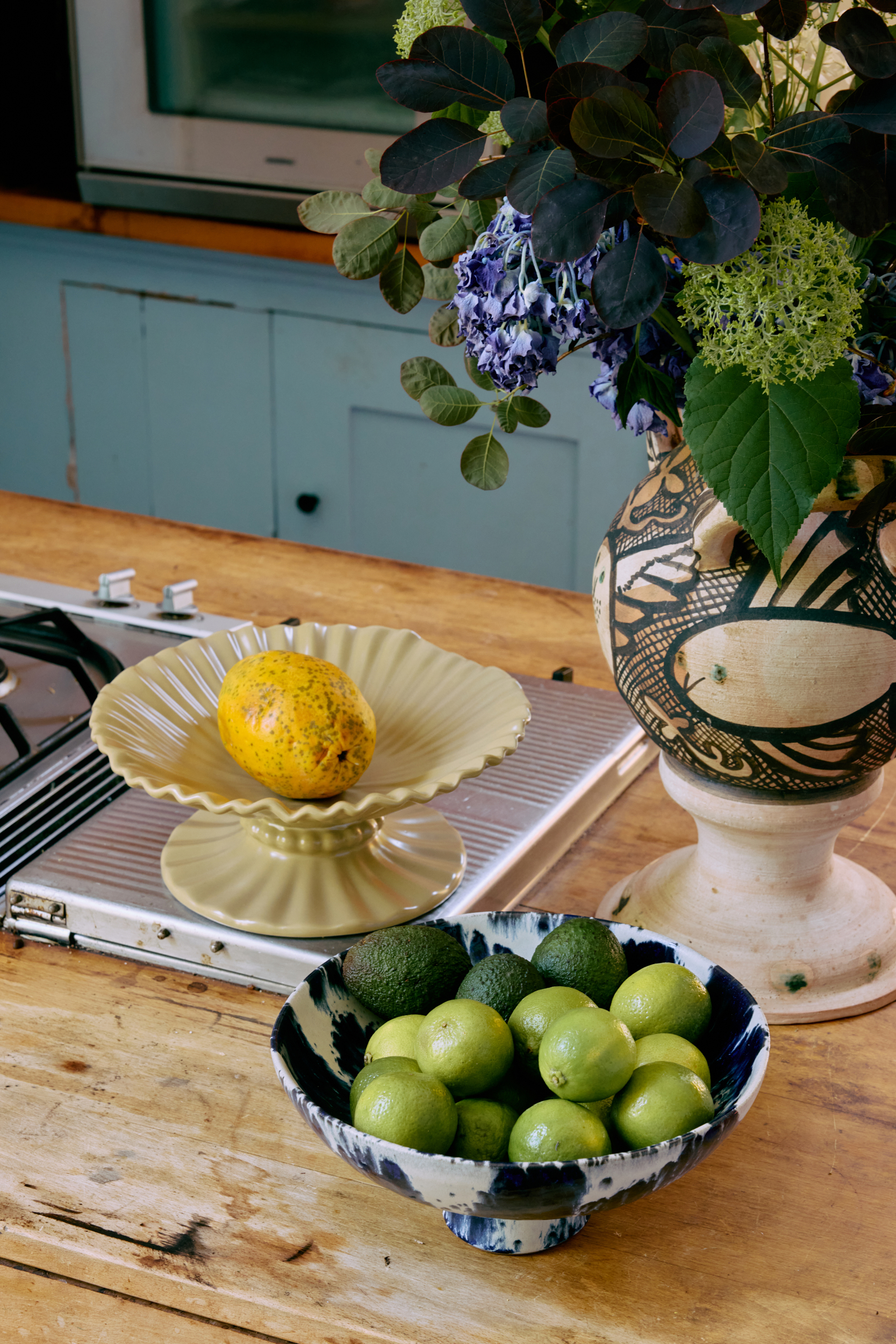 HKliving Ceramic bowl on base, INDIGO, Schale mit Fuß, D. ca. 26 cm 