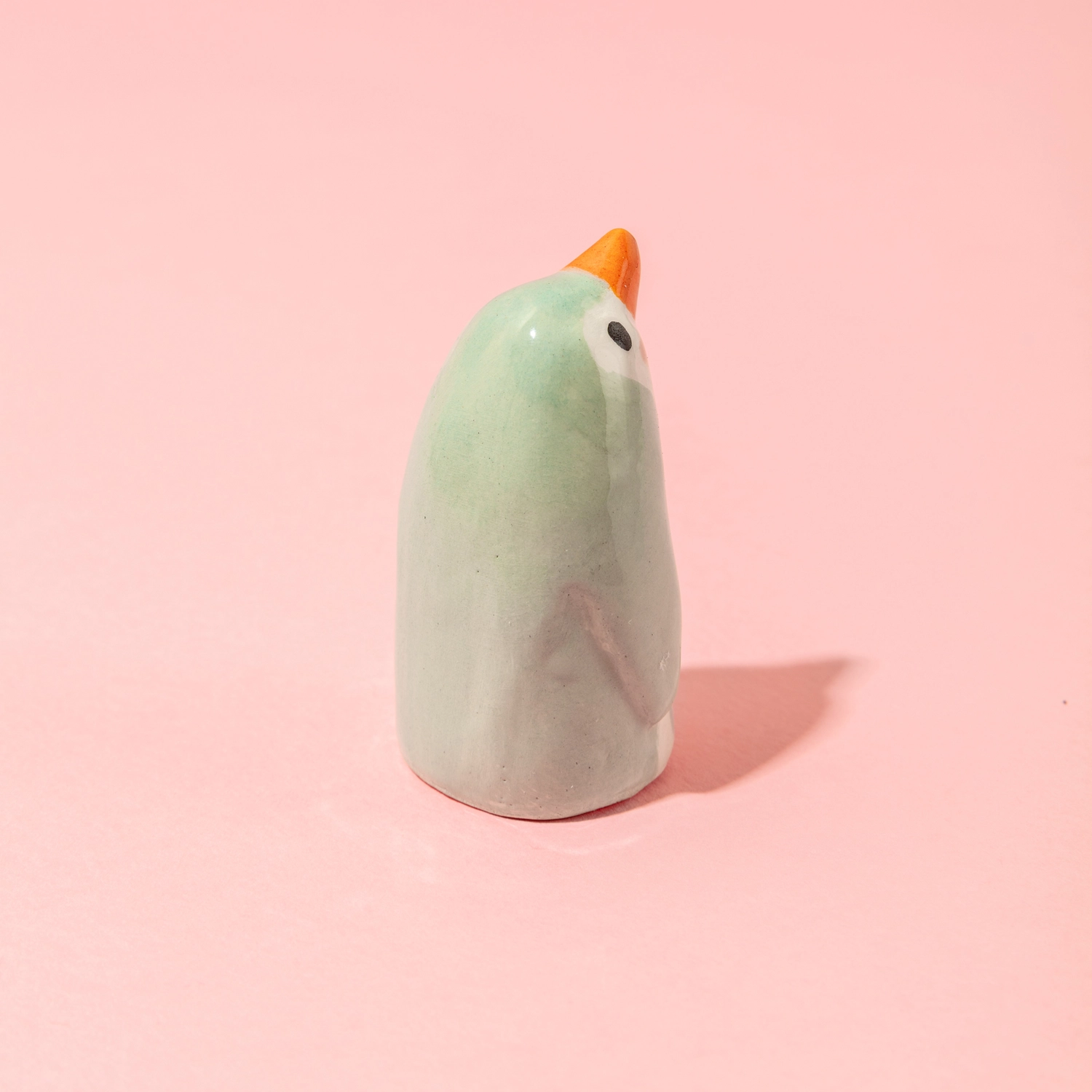Ana Seixas Baby-Pinguin Minze aus Portugal, Keramik ca. 5,5 cm, Handgefertigt   