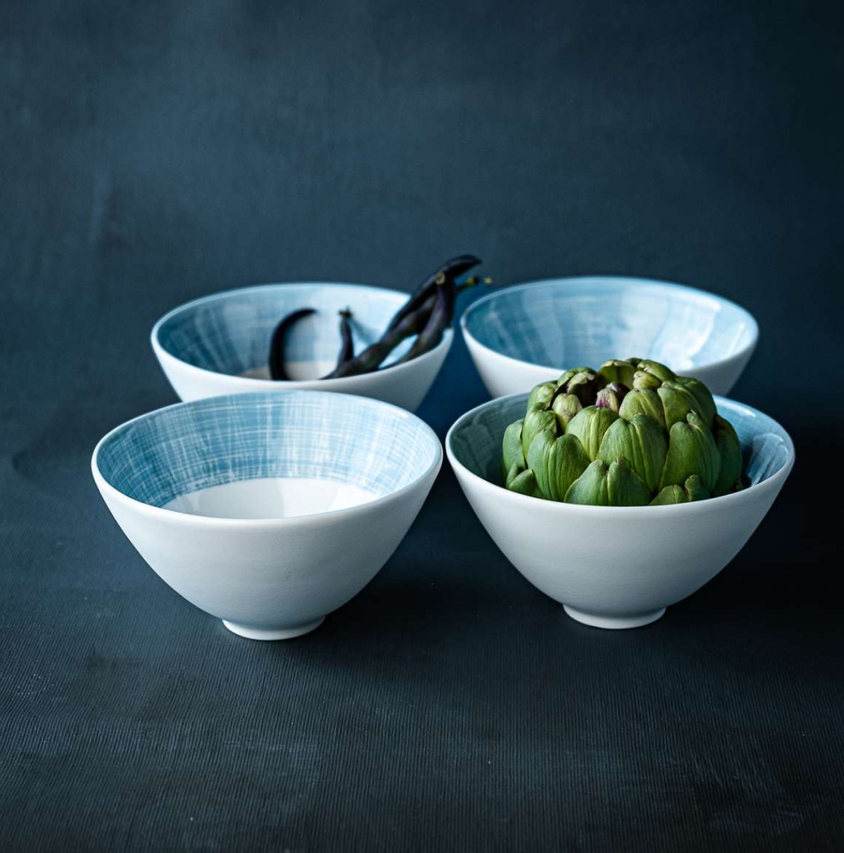 KLATT OBJECTS RAMI Schale S blau, Bone China , D.  ca. 12,7 cm , pro Stück