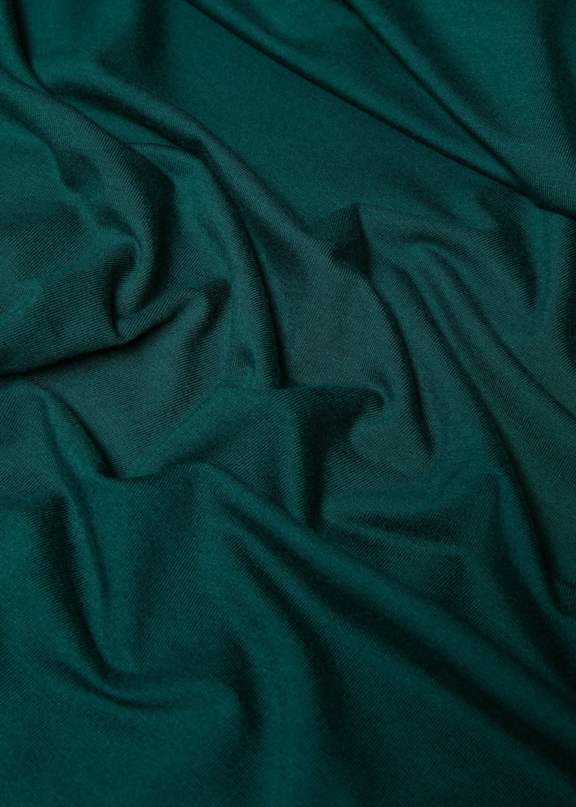 % Blutsgeschwister Sommerhose Dressed for Success, Farbe dunkelgrün/ dense forest green...toll für große Frauen!