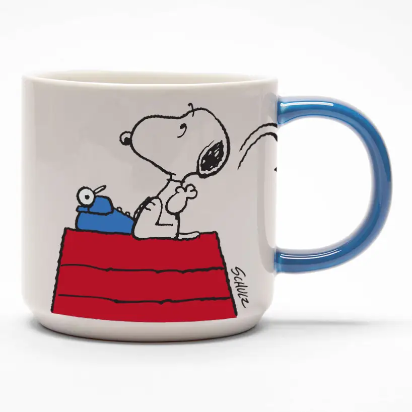 The Peanuts Becher " Genius at work", Snoopy  mit Schreibmaschine, Tasse, ca. 330 ml