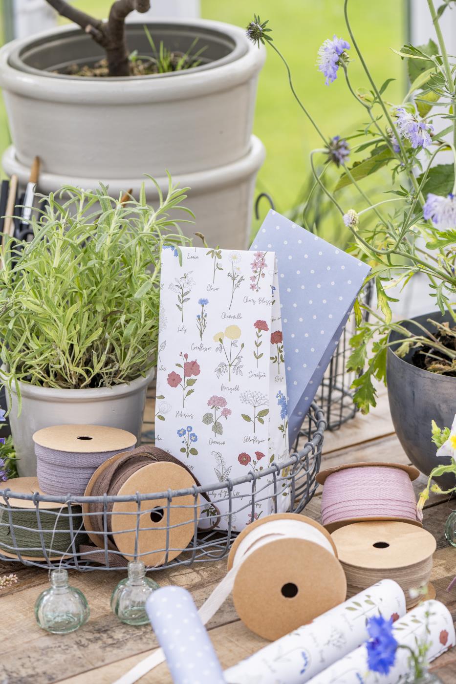 Geschenktüte Garten, ca. 12 x 30 x 7 cm