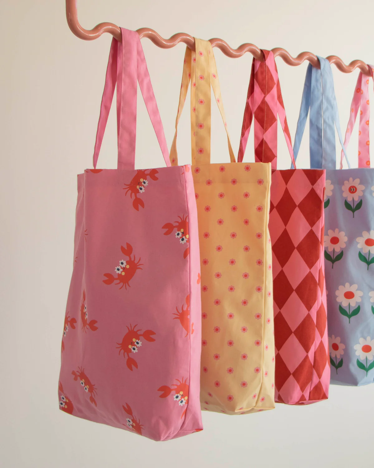 Baumwolltasche WAVY, ca. 40 x 10 x 45 + 3 cm, Stofftasche wavy light fuchsia + rust