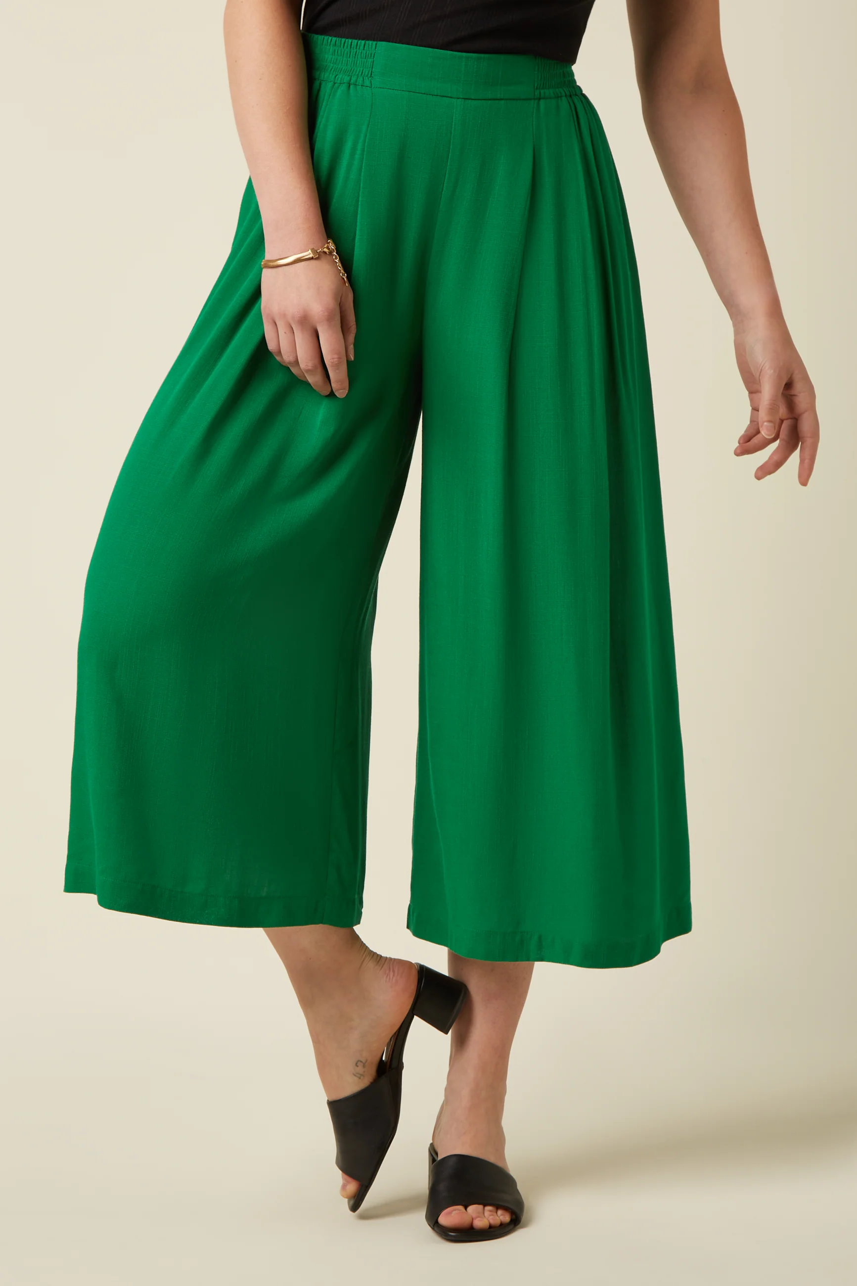 % King Louie Jane Culotte Hose Atomic, Farbe Very Green - Atomic