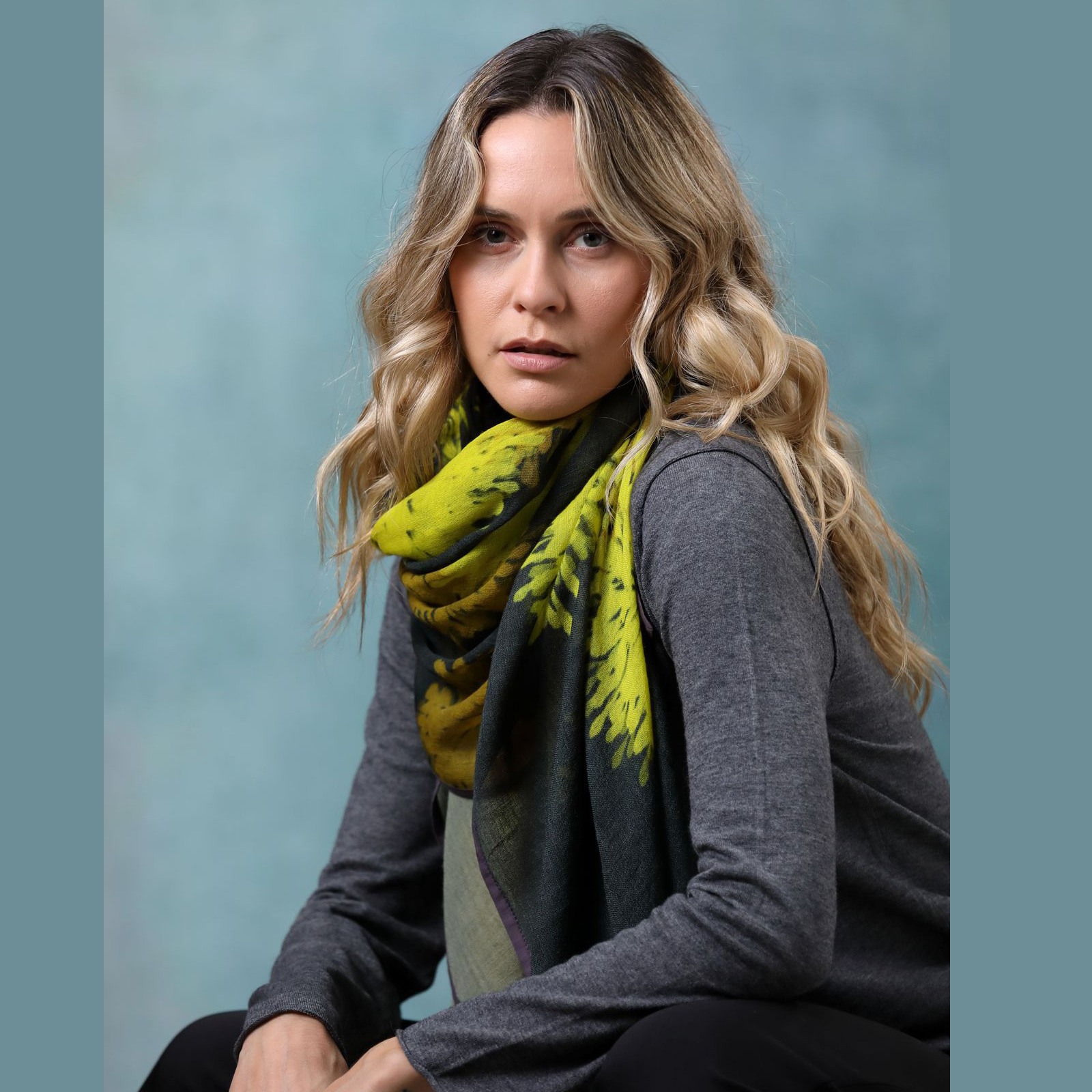 Schal Carol (Mustard) 100% wool - 100x180cm von Shalls Barcelona