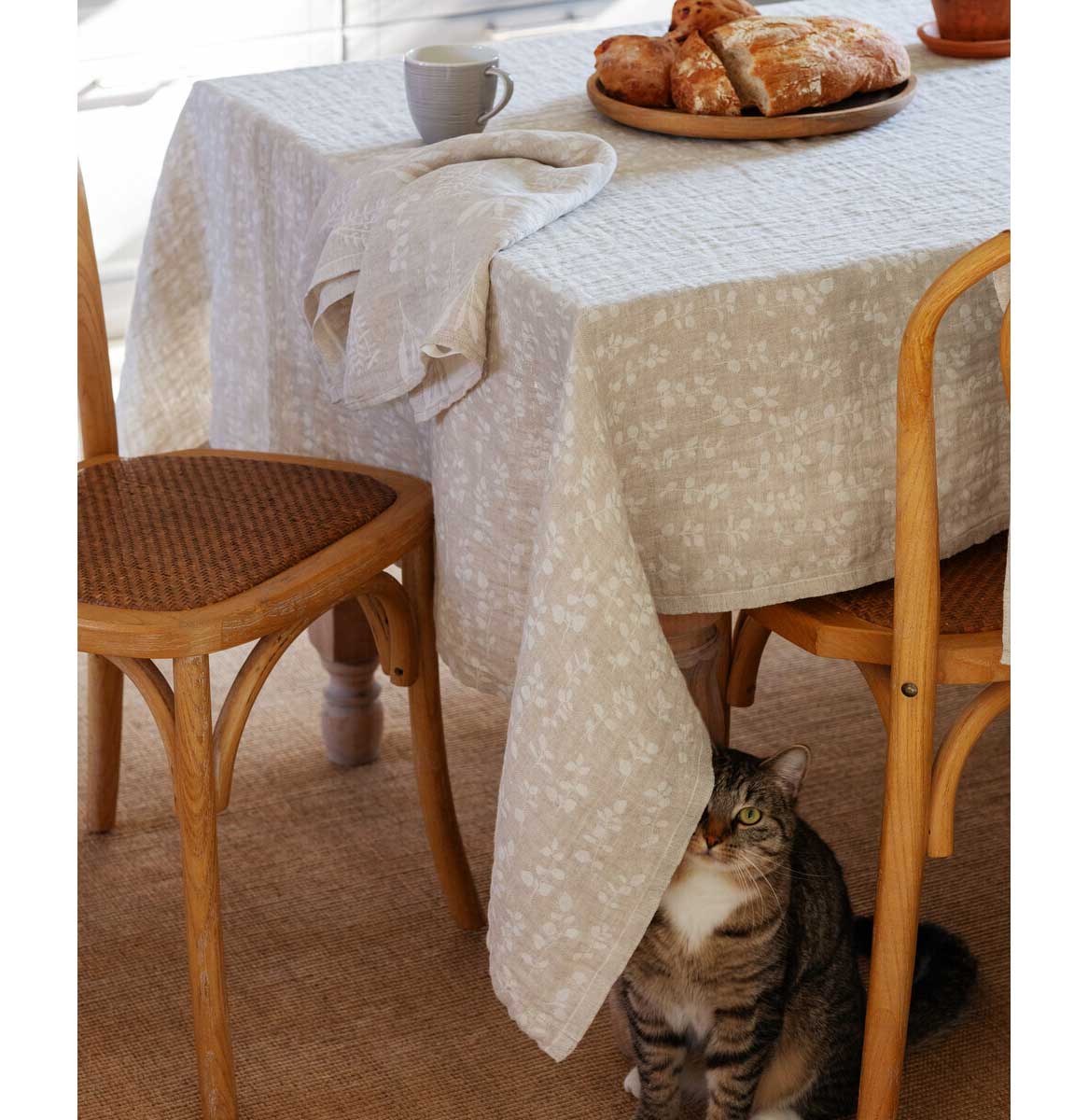 Lapuan Kankurit Tischdecke Meirami ca. 145 x 260 cm, Farbe: linen-white, 100 % Leinen   