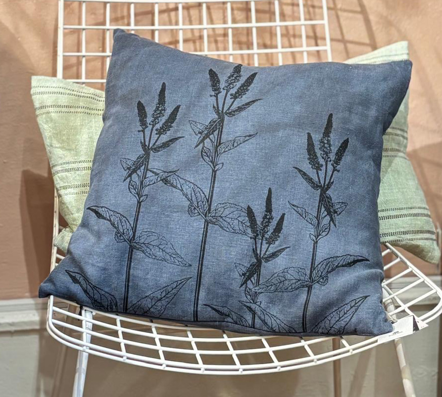 Dorothee Lehnen Leinenkissen "Veronica" ~45x45cm, Uni-Leinen orion blue