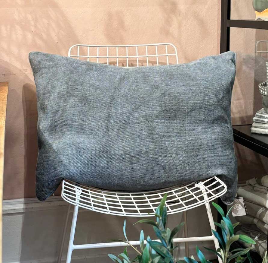 Dorothee Lehnen Kissen UNI Leinen 75 x 55 cm, Farbe dunkelblau, grob gewebt