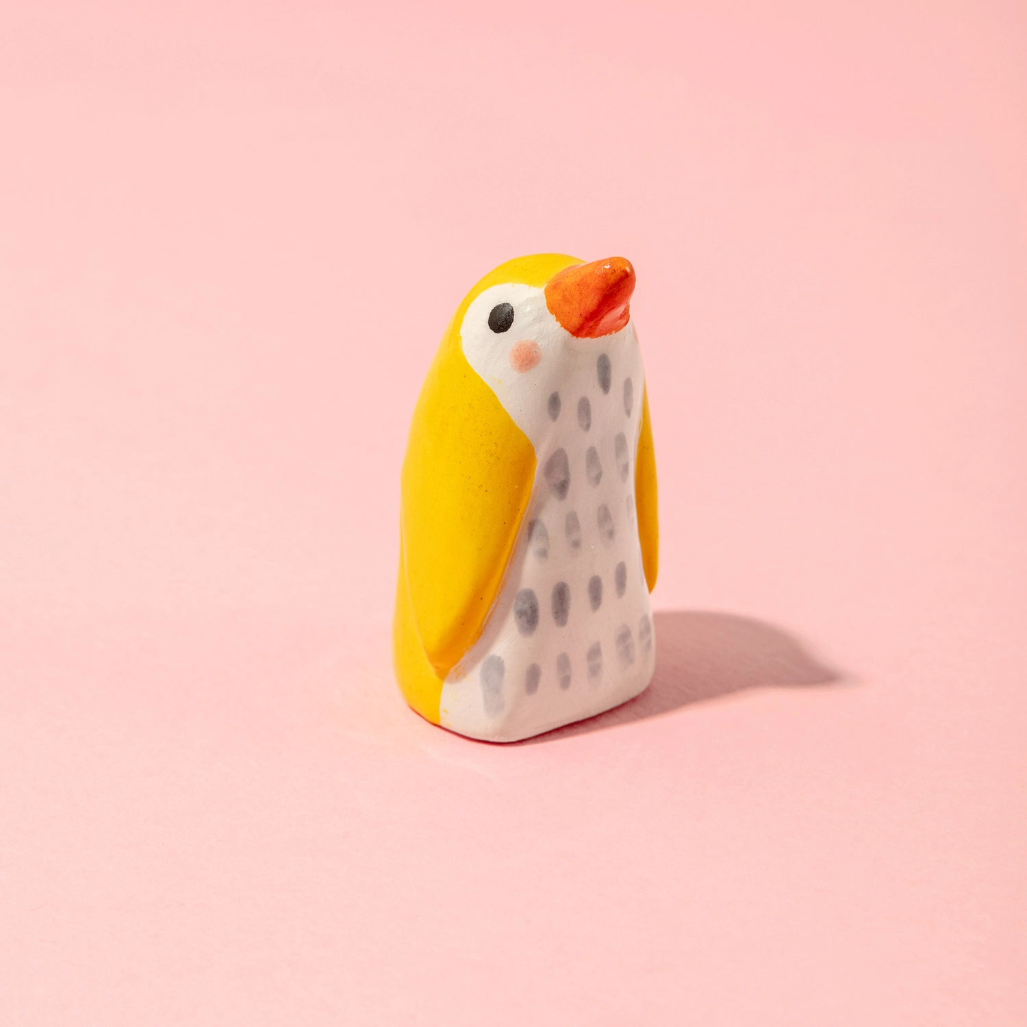 Ana Seixas Baby-Pinguin Gelb aus Portugal, Keramik ca. 5,5 cm, Handgefertigt 